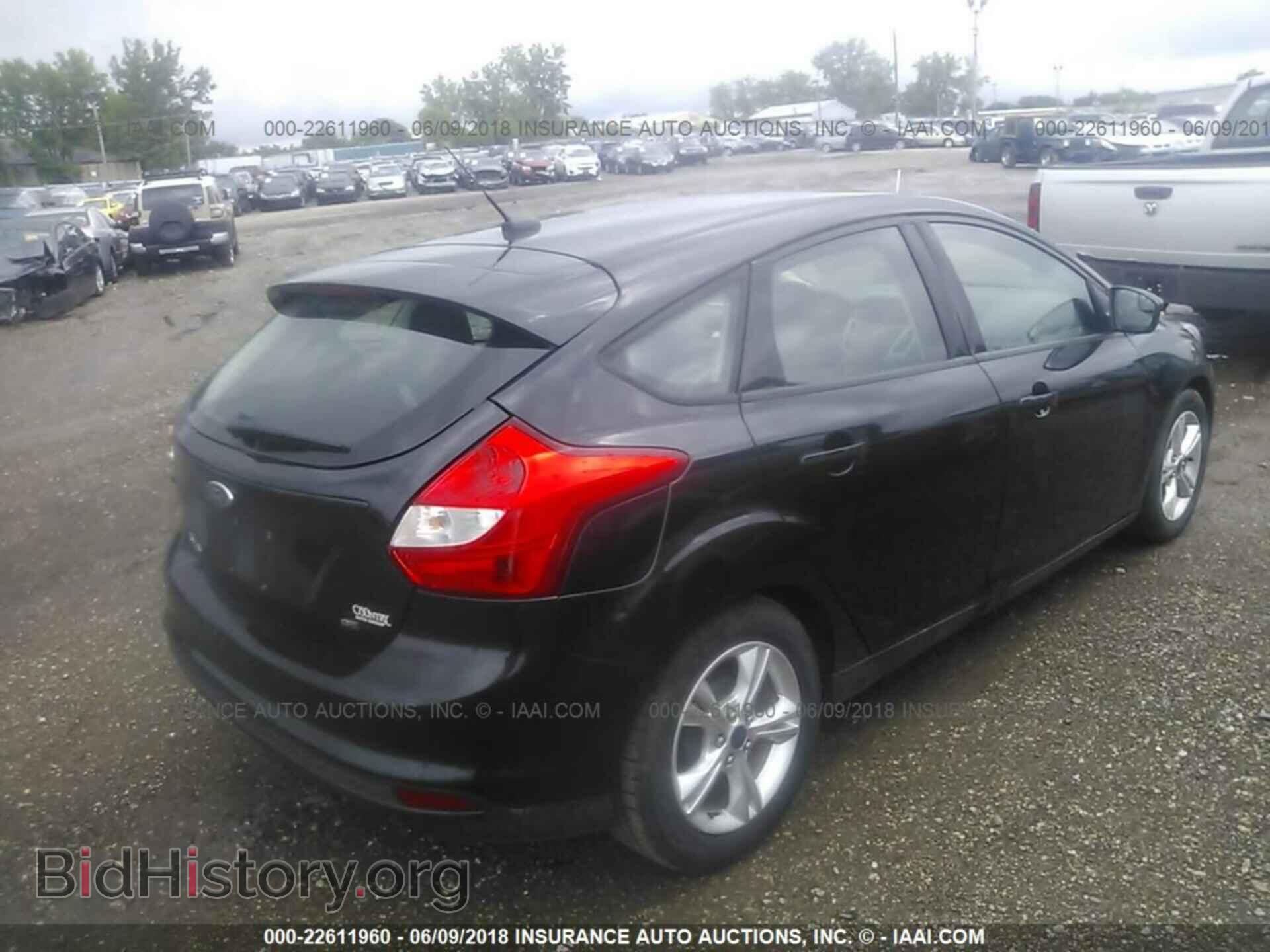 2014 Ford Focus - VIN: 1FADP3K21EL255457 - Фото 4