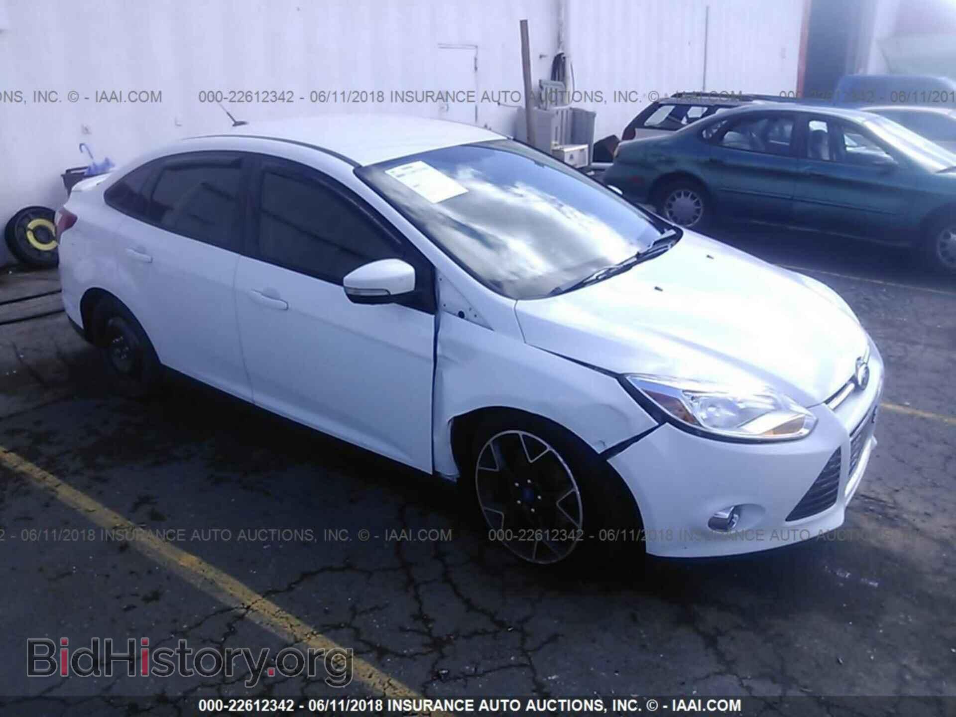 Фотография 1FAHP3F20CL216058 - Ford Focus 2012