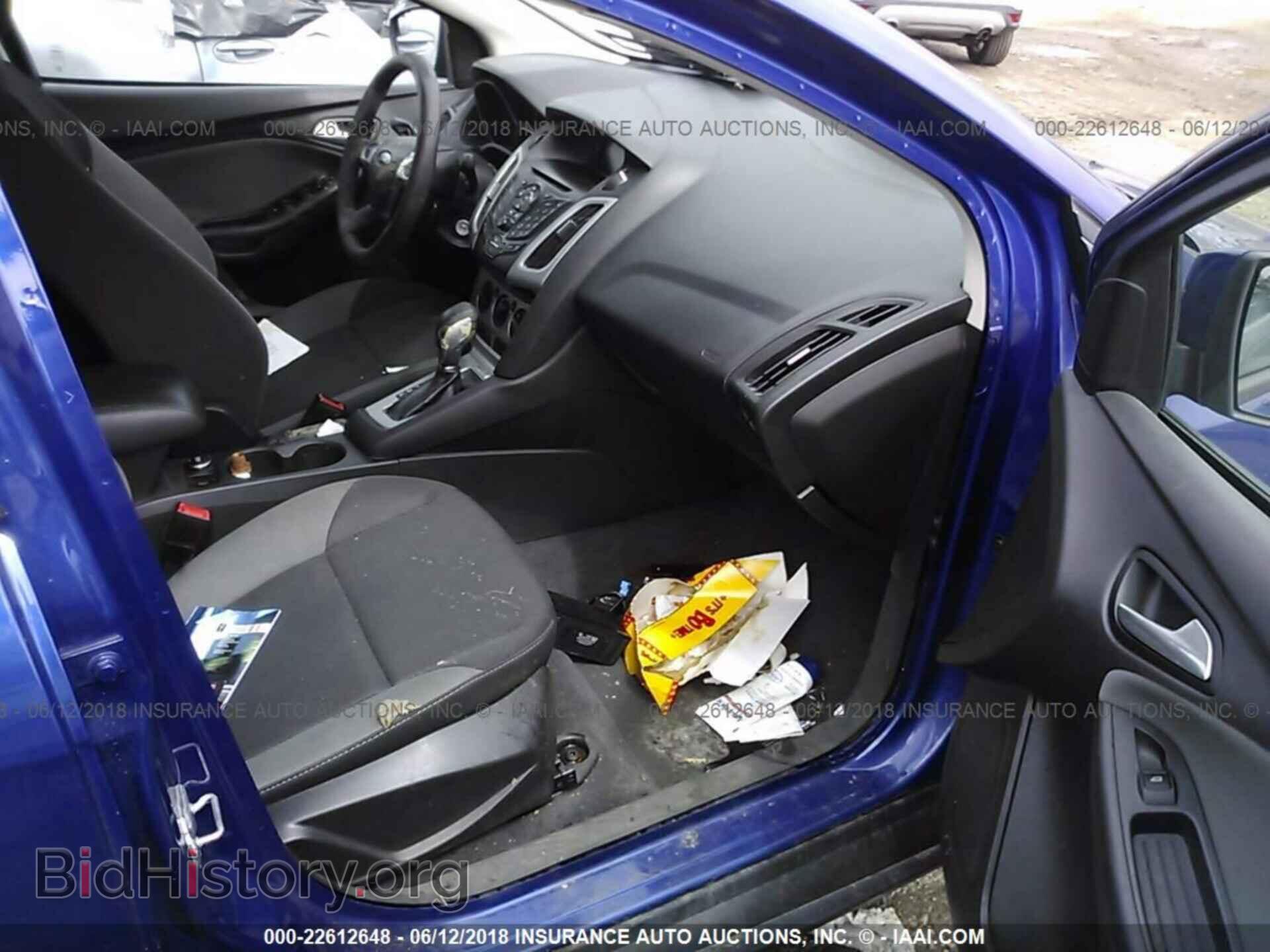 2012 Ford Focus - VIN: 1FAHP3F21CL233547 - Photo 5