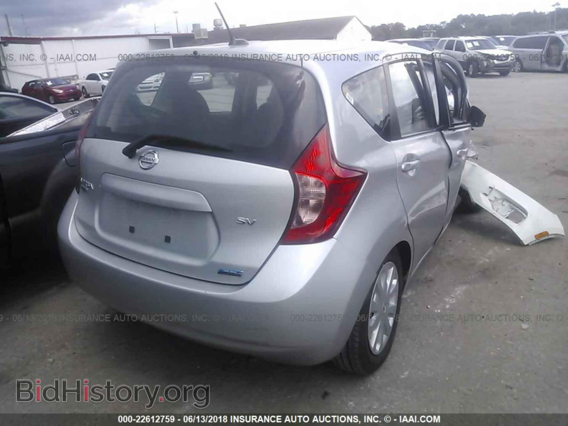 2016 Nissan Versa note - VIN: 3N1CE2CP3GL358468 - Фото 4
