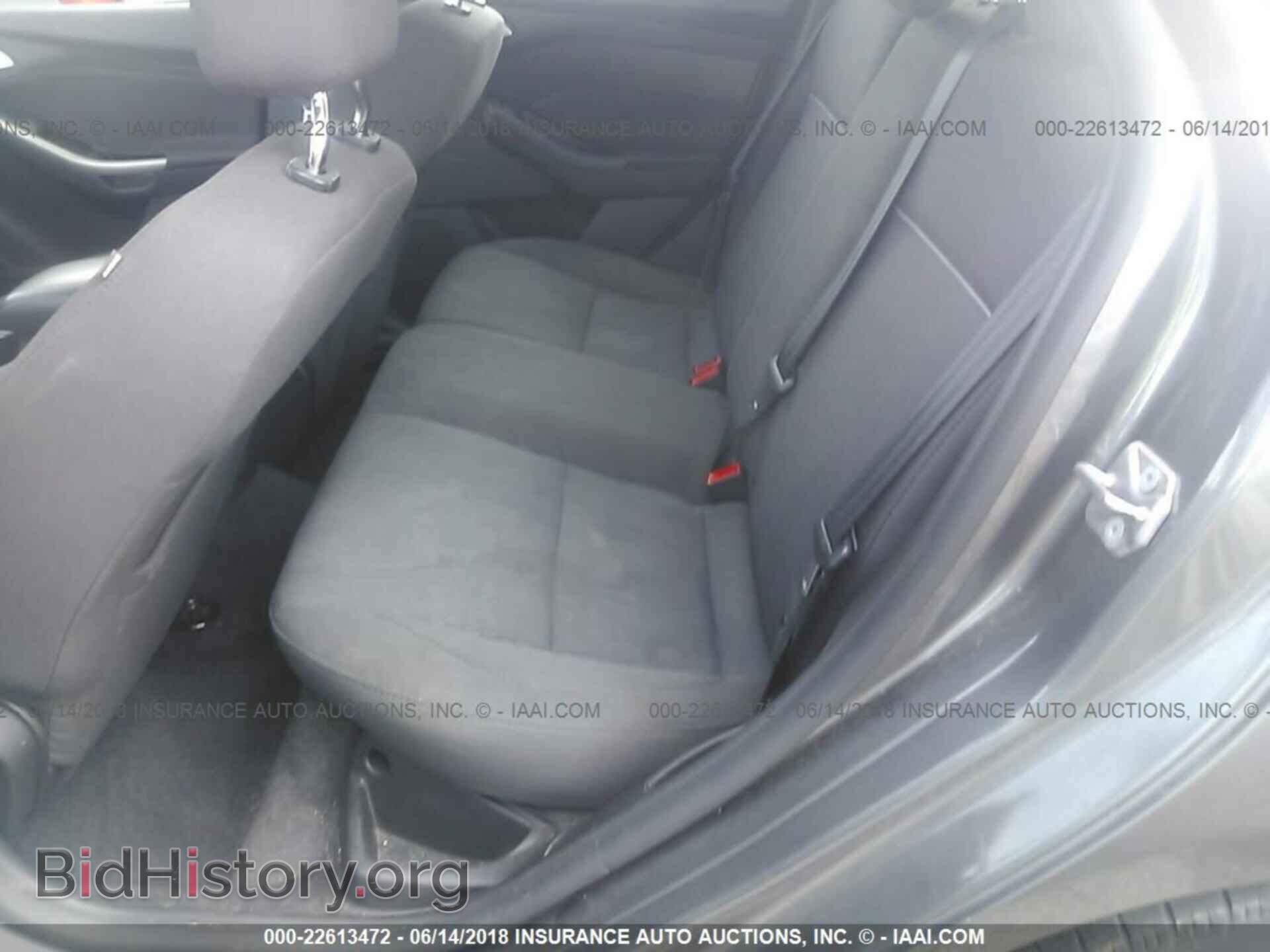 2012 Ford Focus - VIN: 1FAHP3M28CL201004 - Фото 8