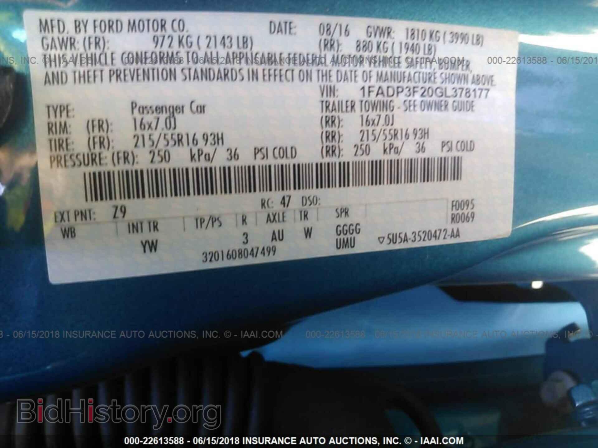 2016 Ford Focus - VIN: 1FADP3F20GL378177 - Photo 9