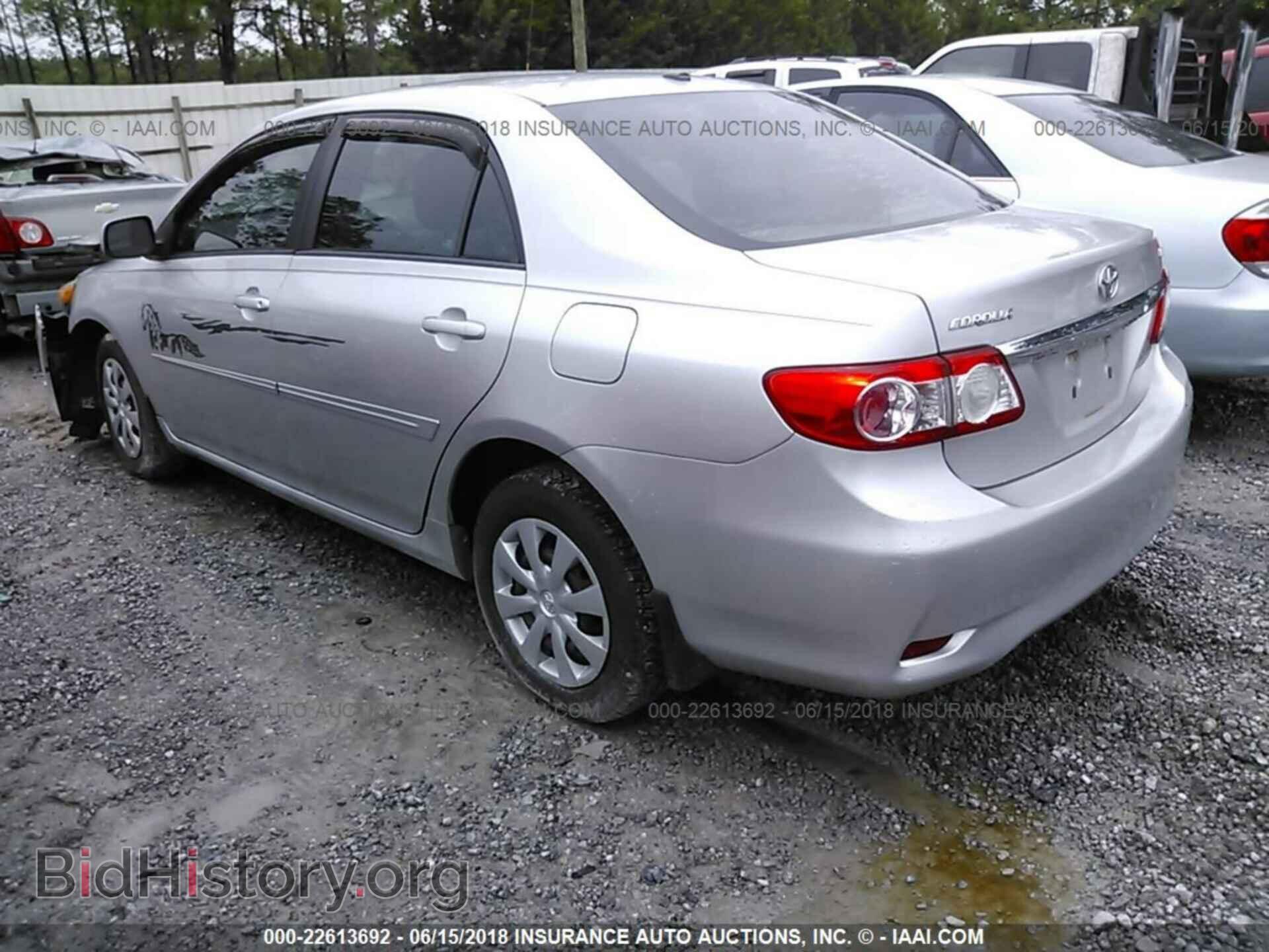 2011 Toyota Corolla - VIN: 2T1BU4EE0BC721839 - Photo 3