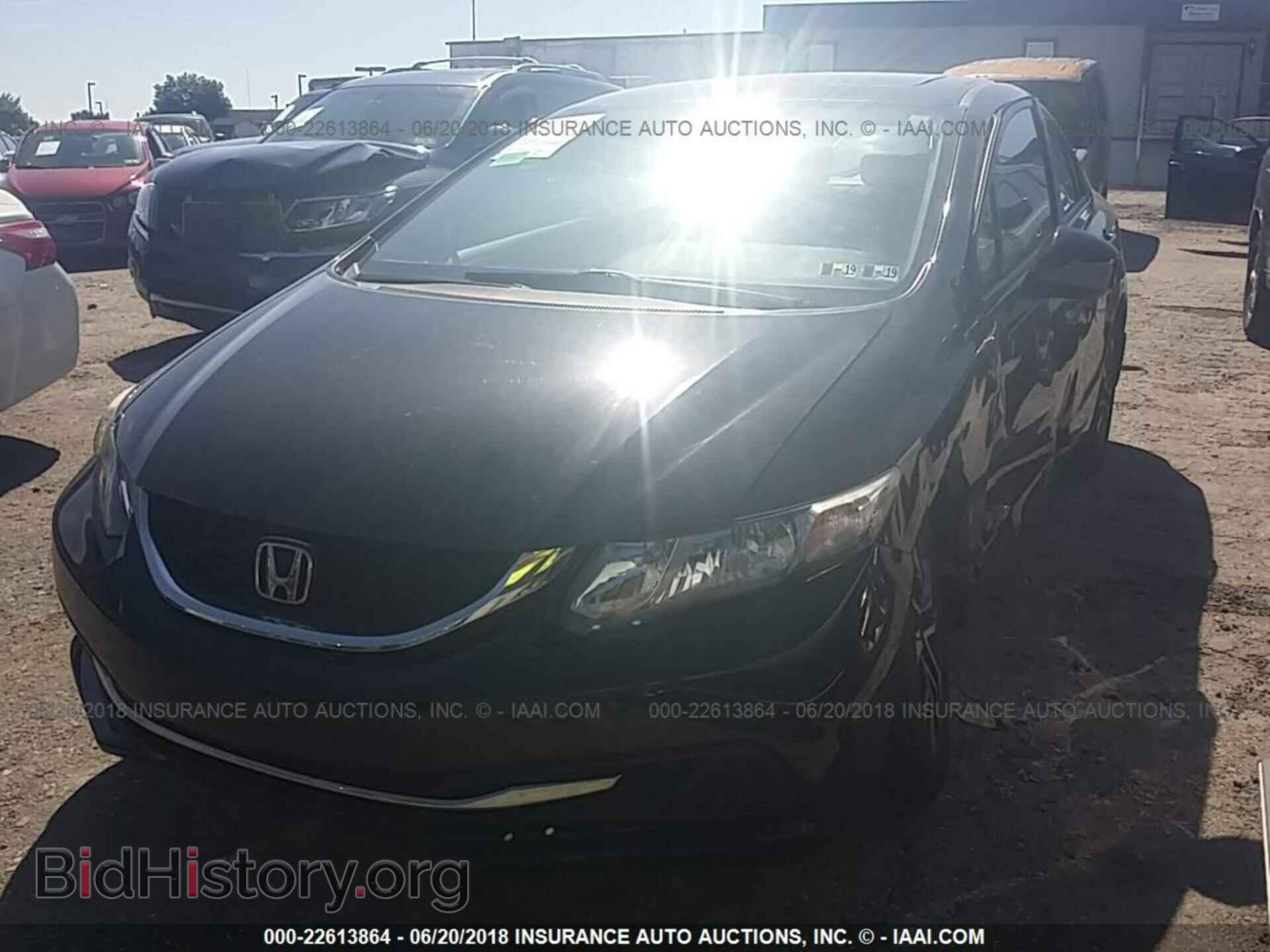 2013 Honda Civic - VIN: 19XFB2F83DE224728 - Фото 2