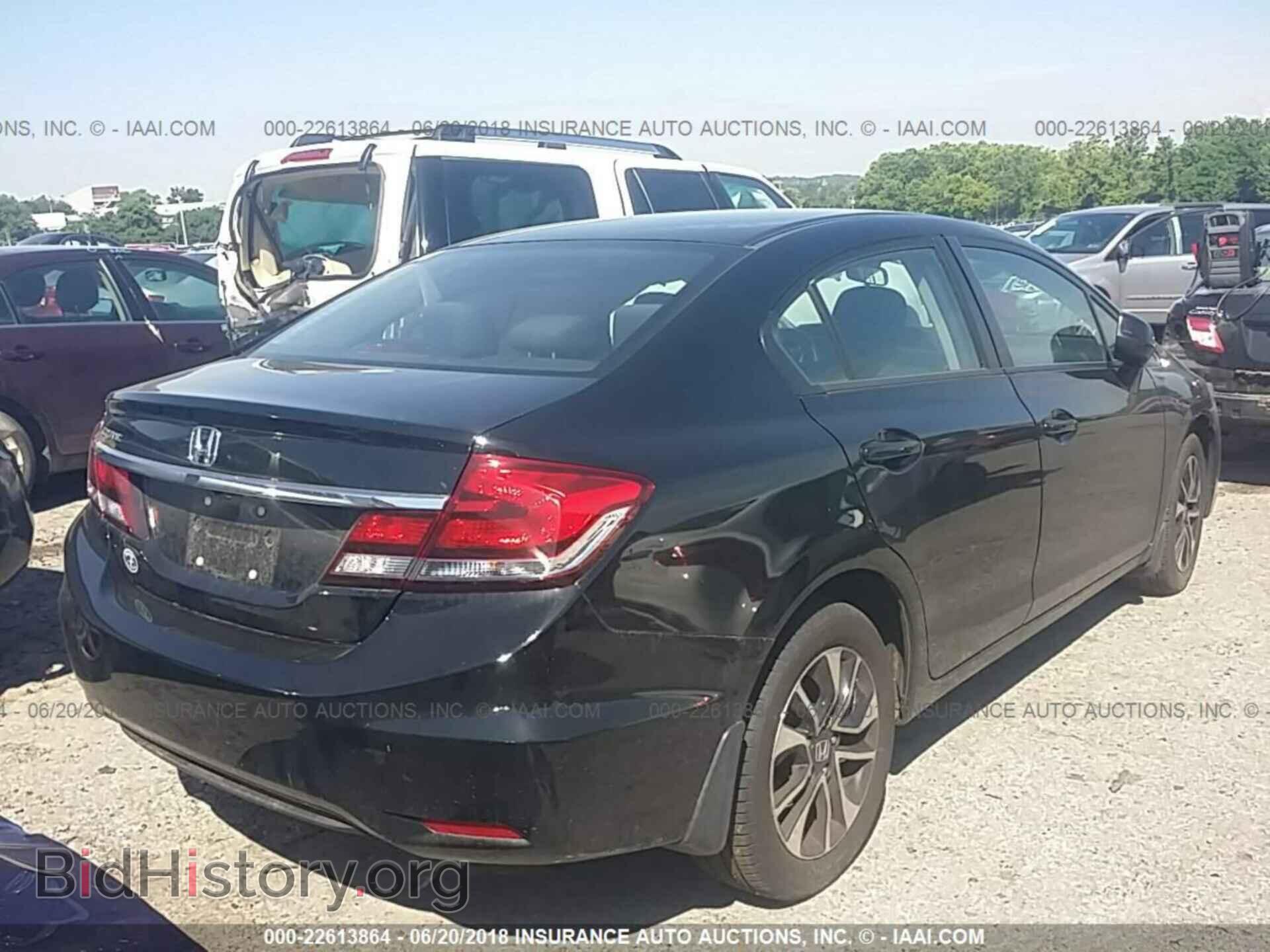 2013 Honda Civic - VIN: 19XFB2F83DE224728 - Фото 4