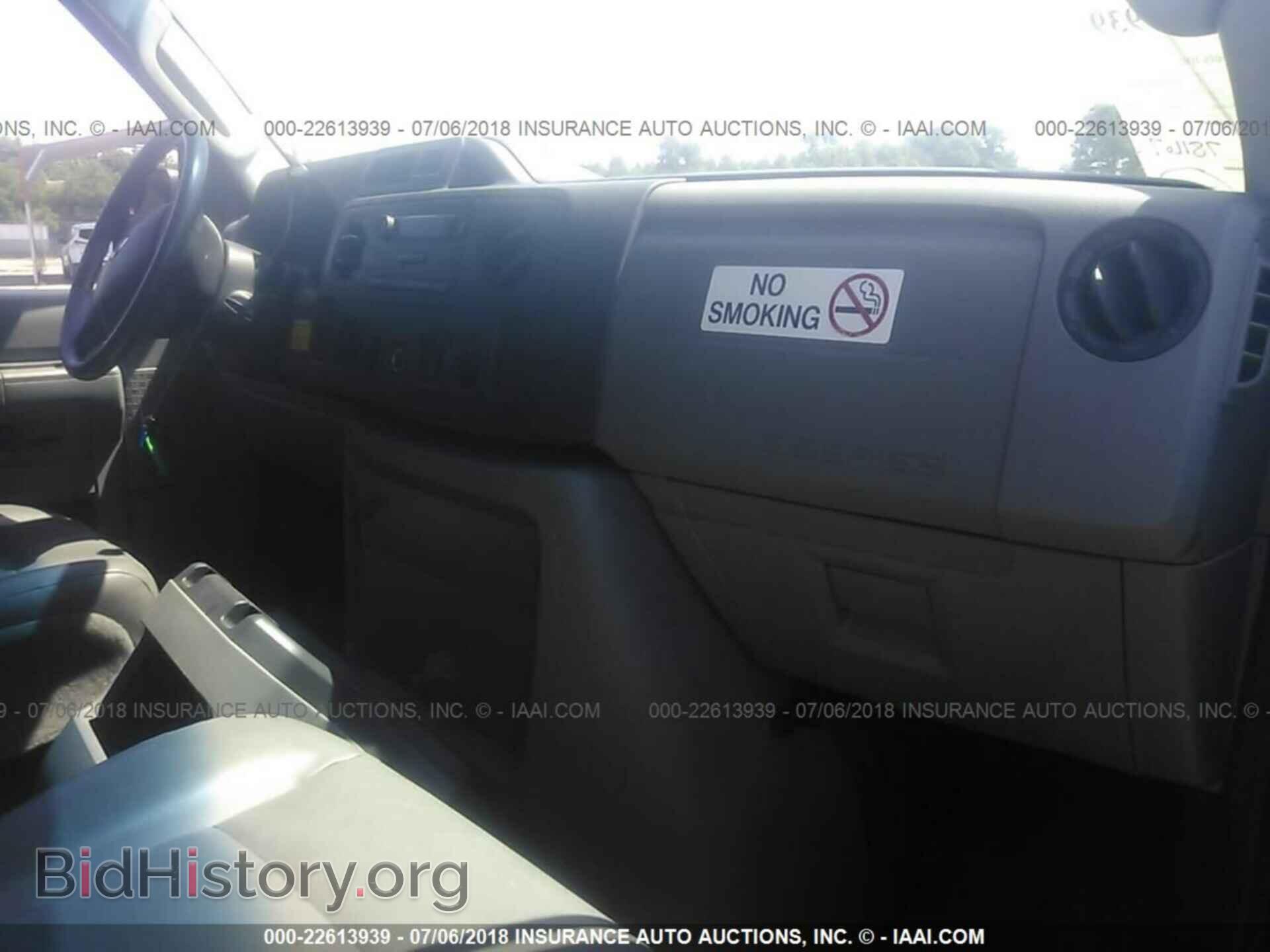 2011 Ford Econoline - VIN: 1FTSE3EL9BDB14038 - Photo 5