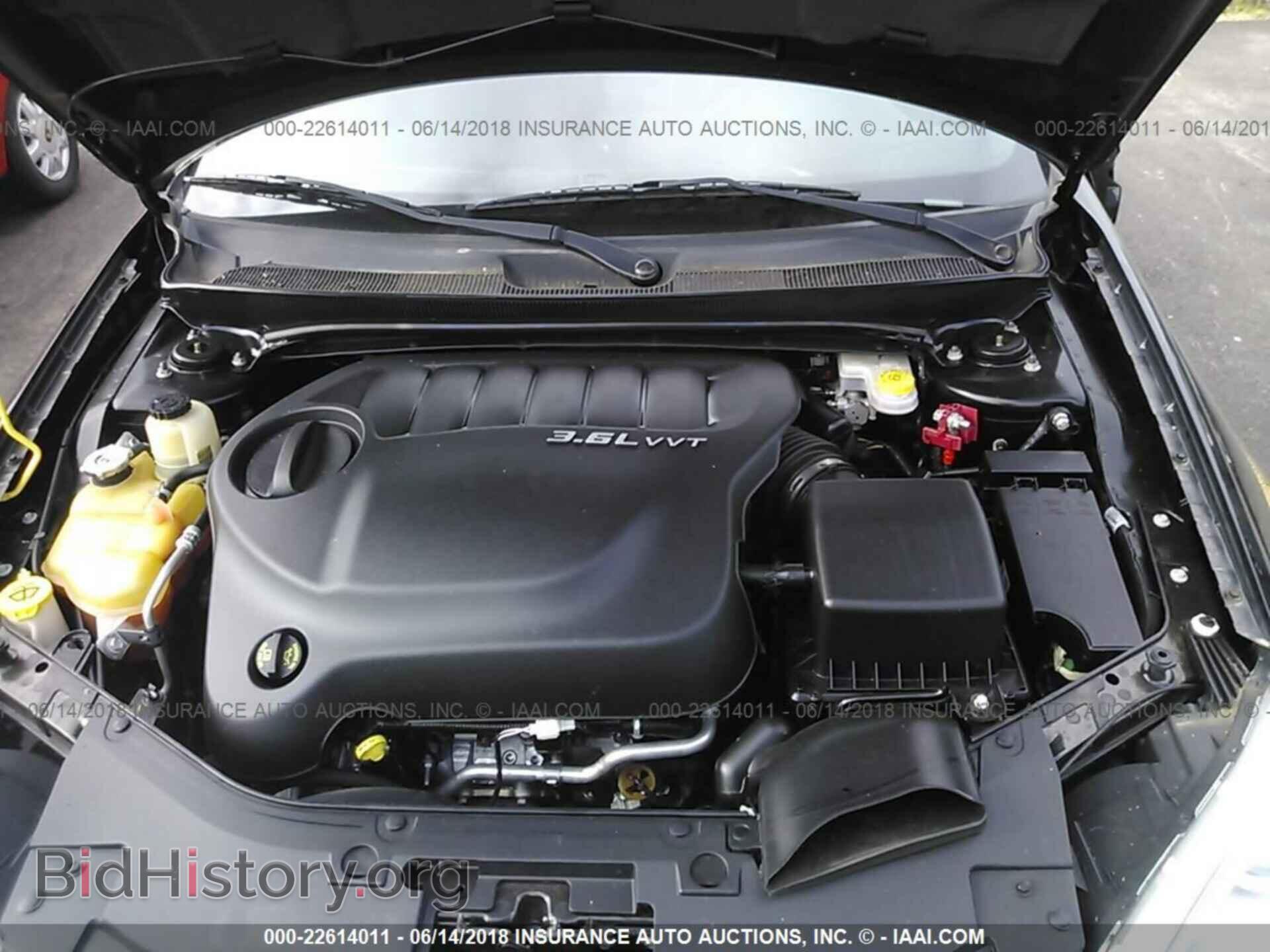 2013 Chrysler 200 - VIN: 1C3CCBAG8DN723619 - Photo 10
