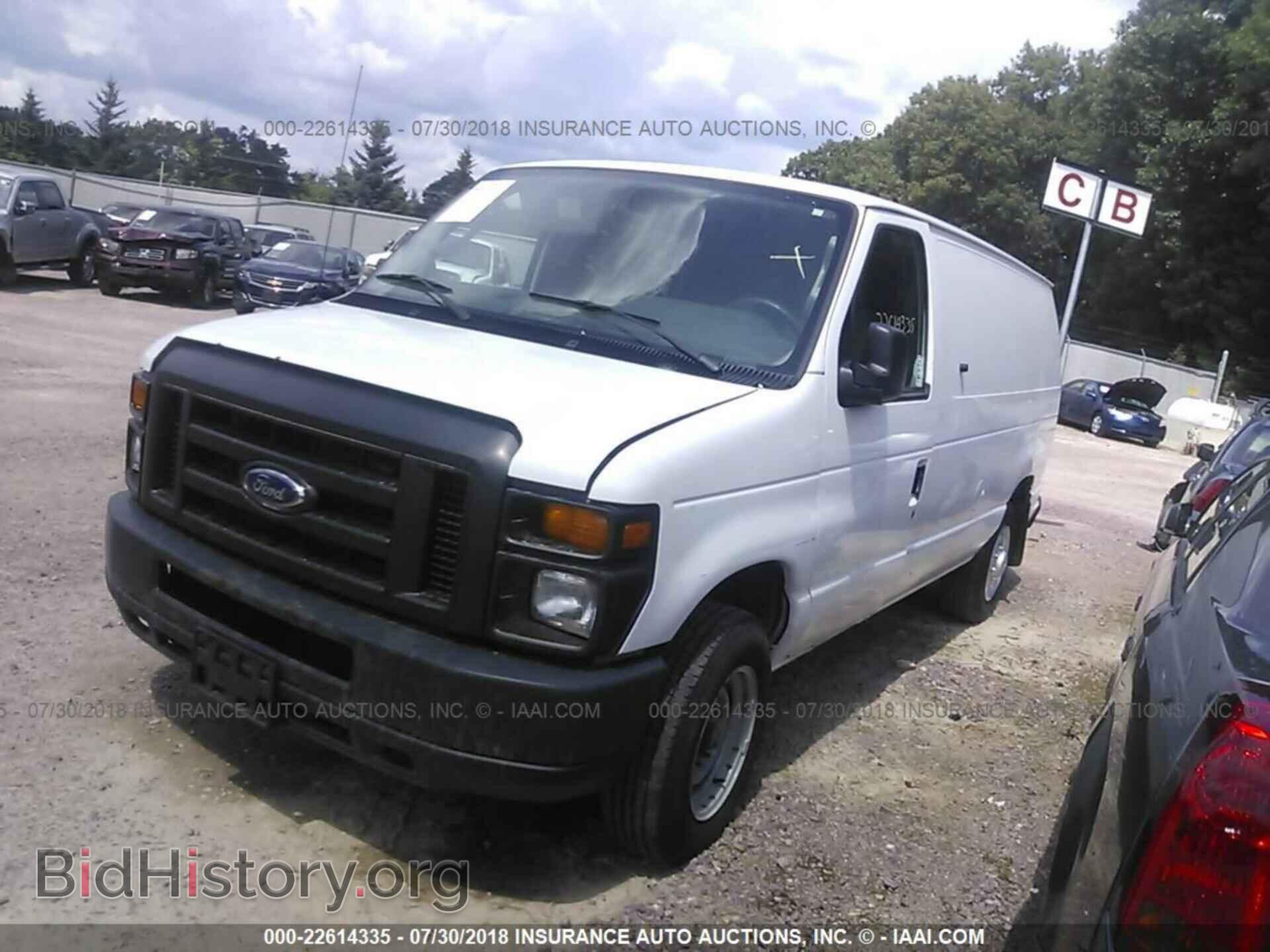 2012 Ford Econoline - VIN: 1FTNE1EL9CDA36315 - Фото 2