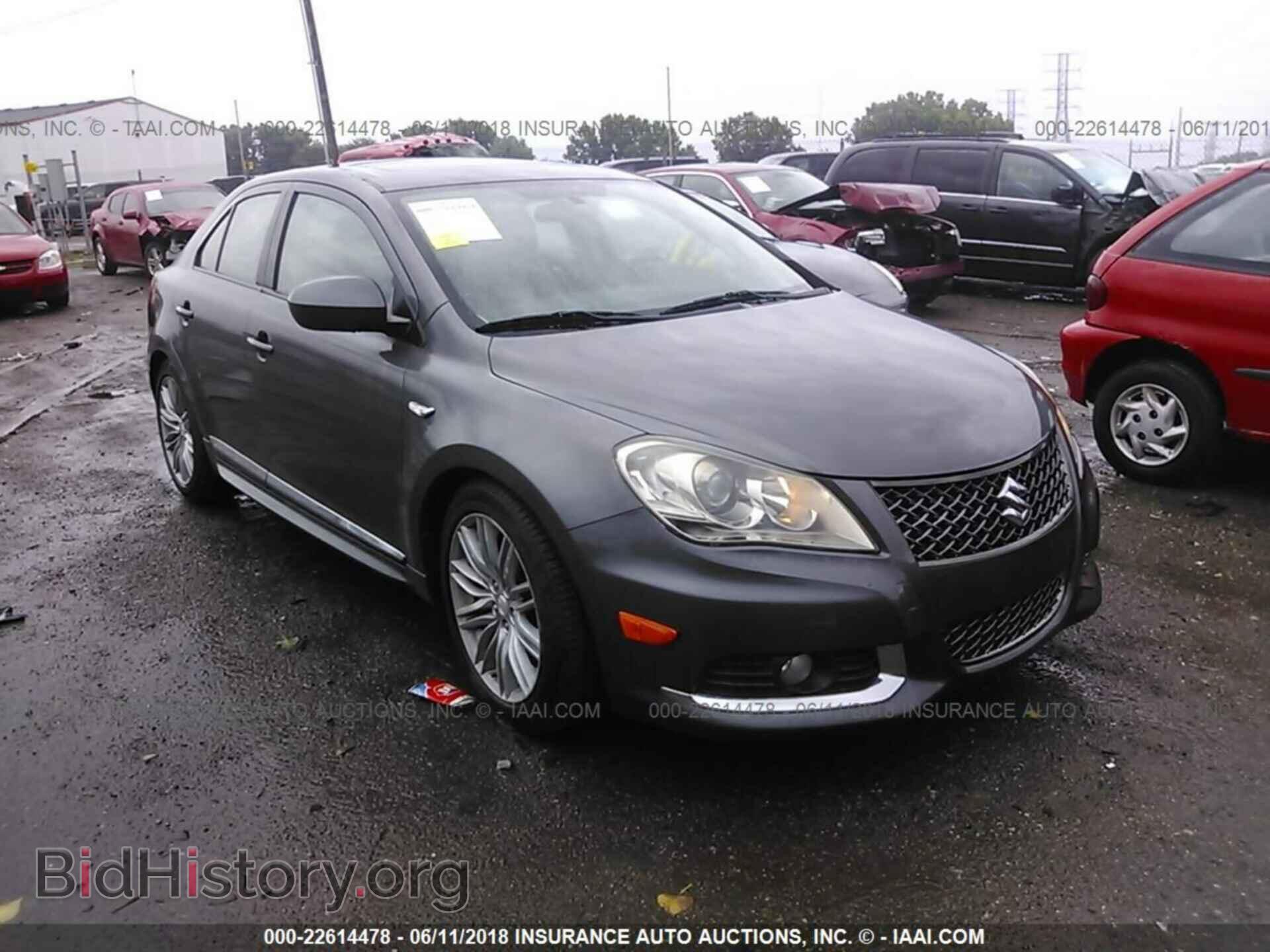 Photo JS2RF9A69C6100313 - Suzuki Kizashi 2012