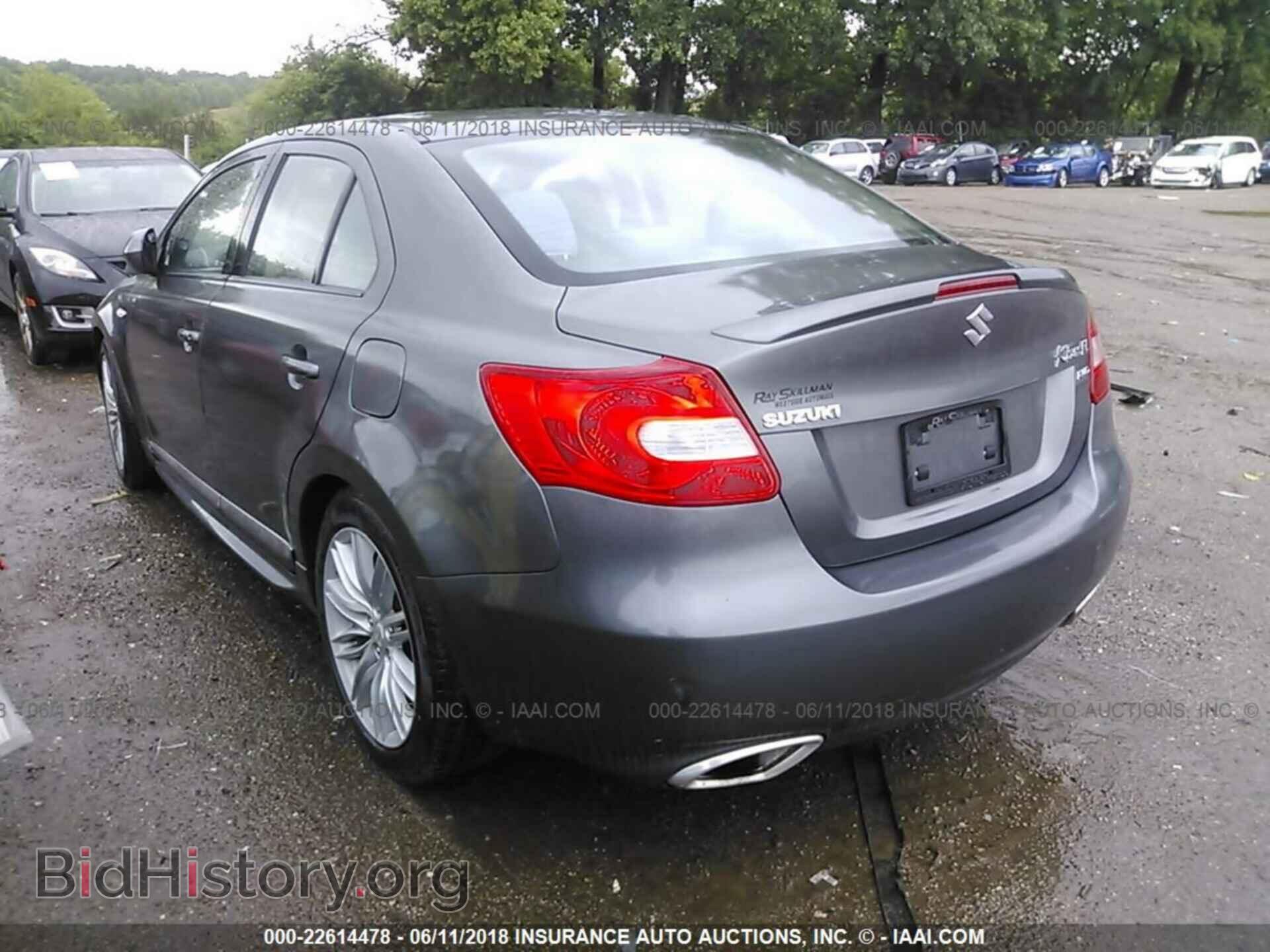 2012 Suzuki Kizashi - VIN: JS2RF9A69C6100313 - Фото 3