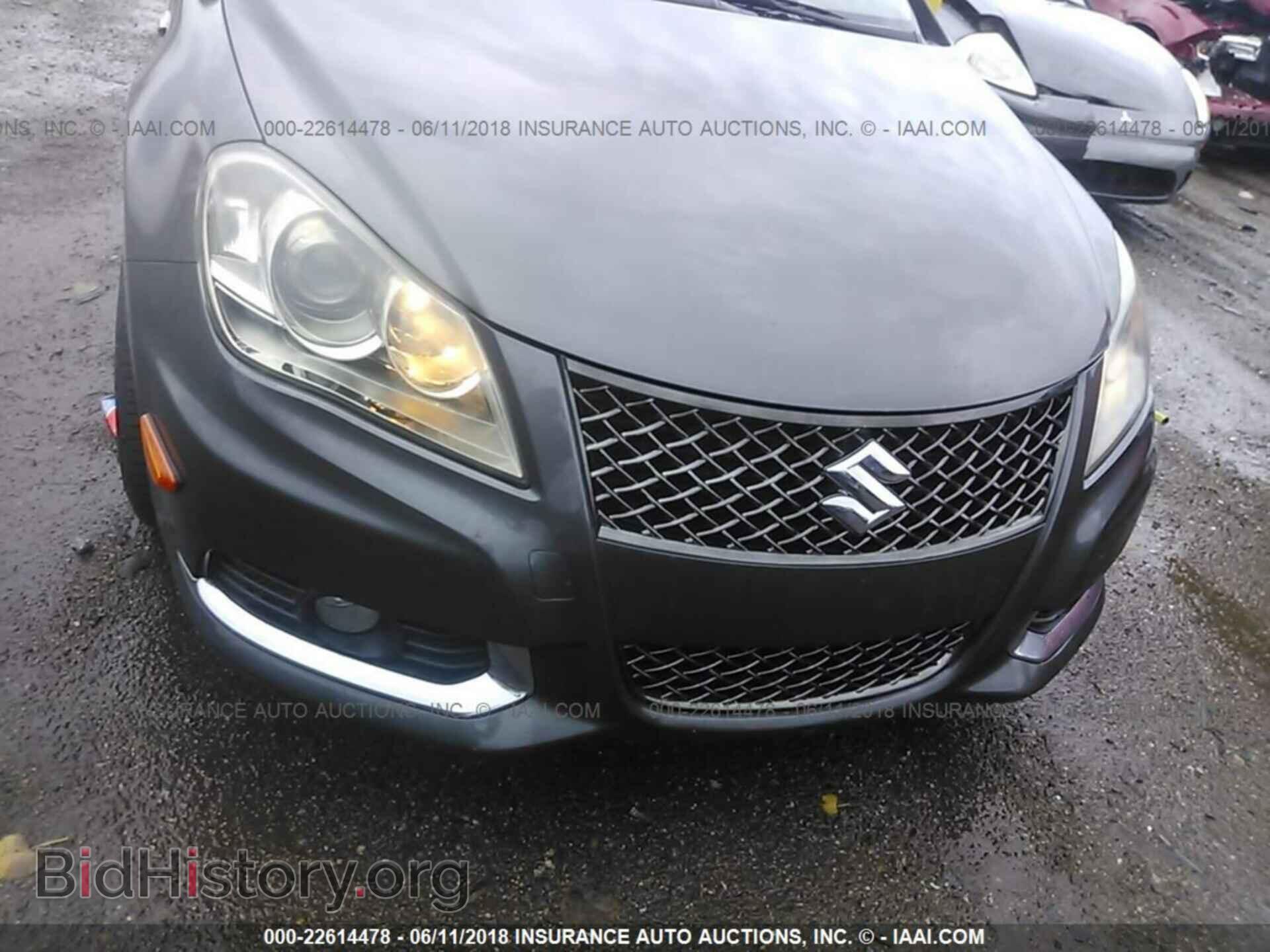 2012 Suzuki Kizashi - VIN: JS2RF9A69C6100313 - Фото 6