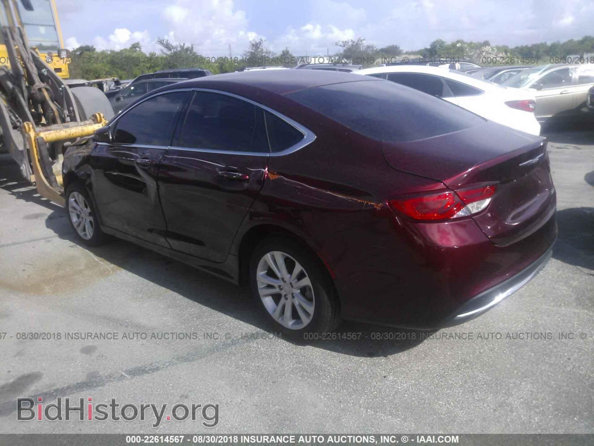 2015 Chrysler 200 - VIN: 1C3CCCAB1FN739027 - Photo 3
