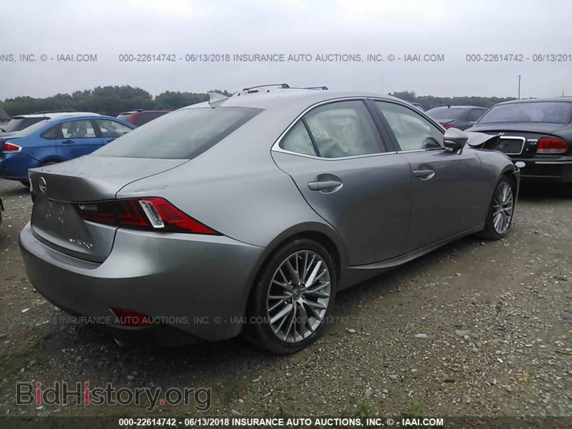 2015 Lexus Is - VIN: JTHCF1D26F5021619 - Photo 4