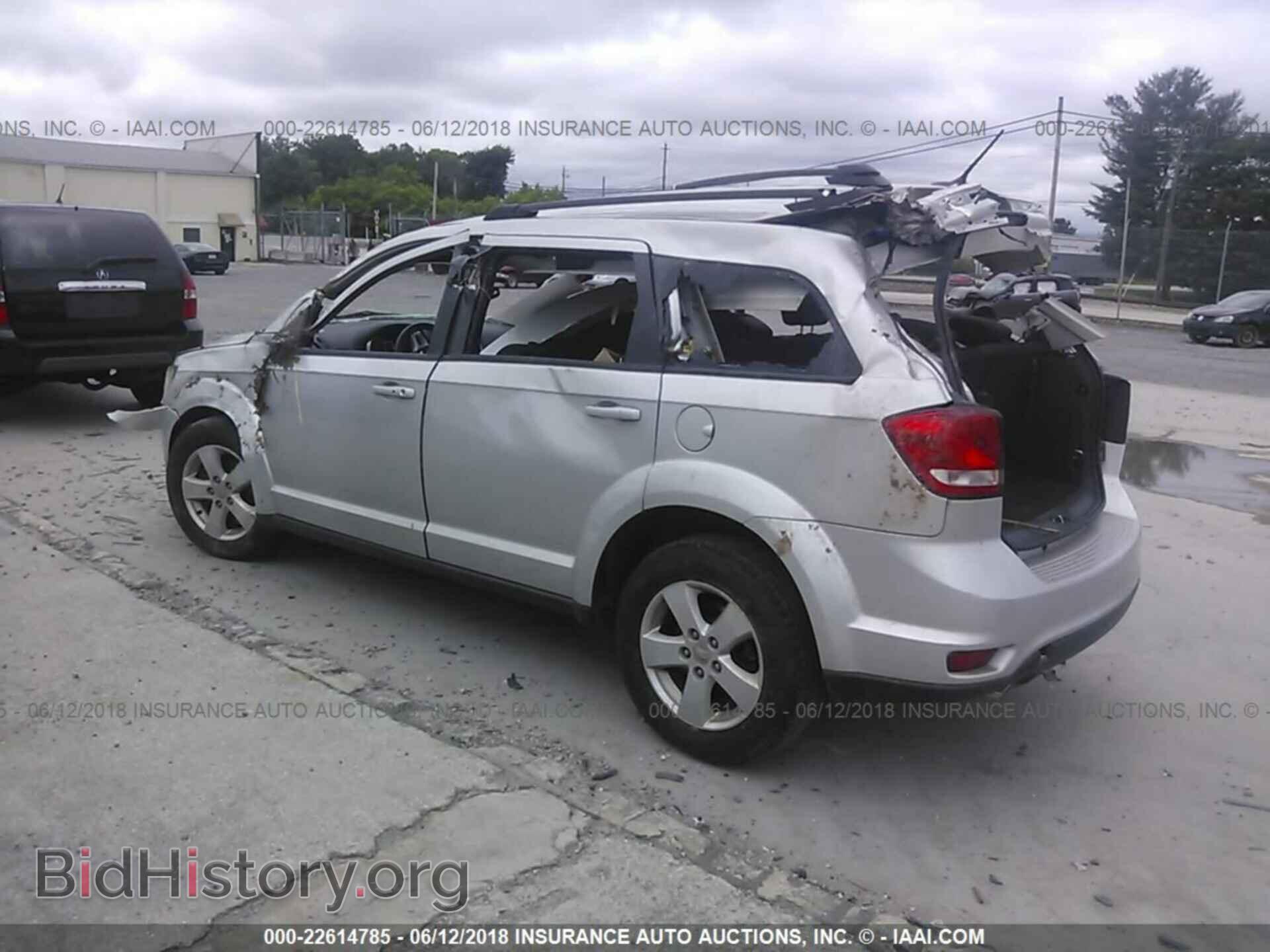 2012 Dodge Journey - VIN: 3C4PDCBG6CT179957 - Фото 3