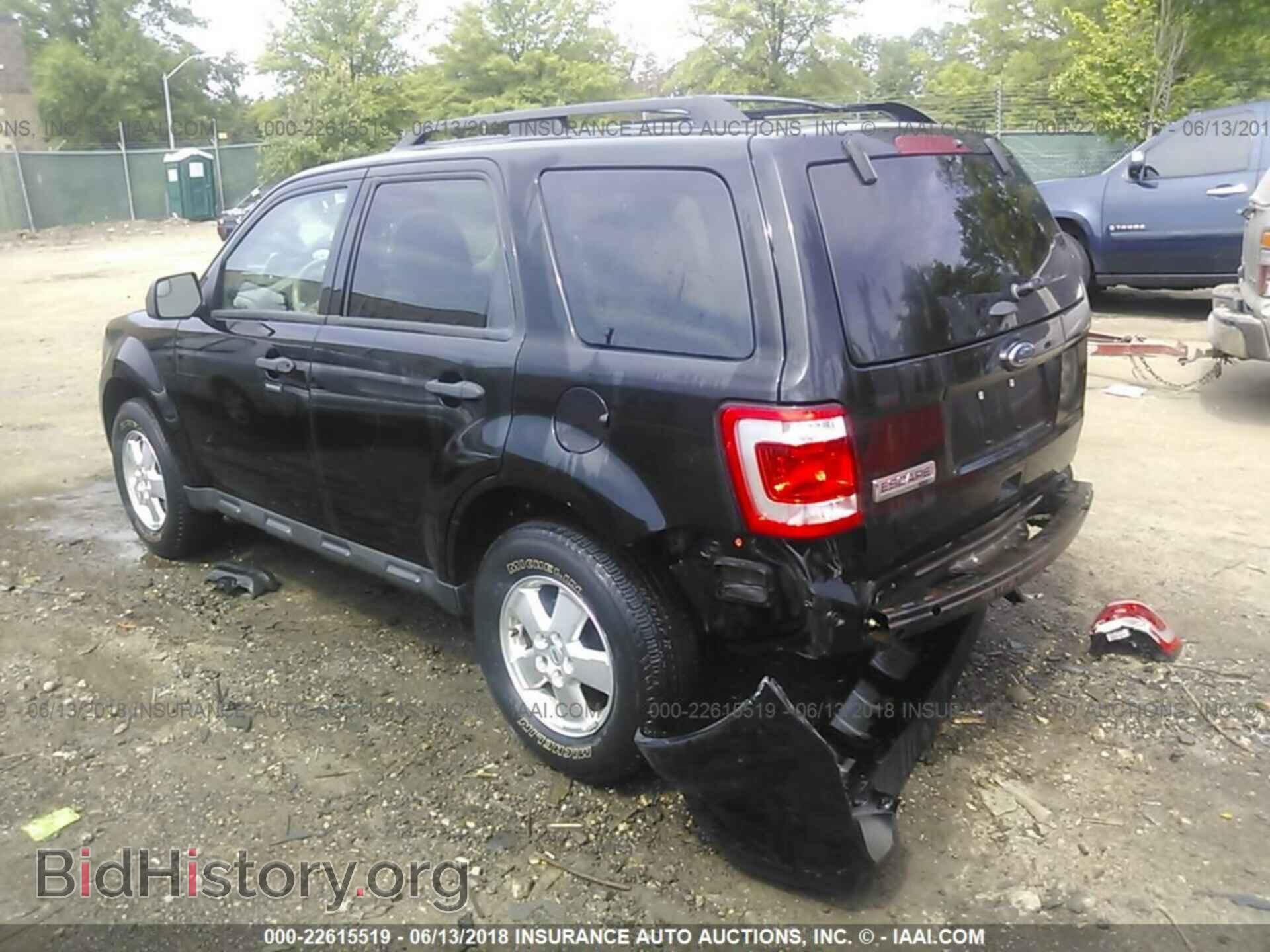 2012 Ford Escape - VIN: 1FMCU9D76CKA33280 - Фото 3