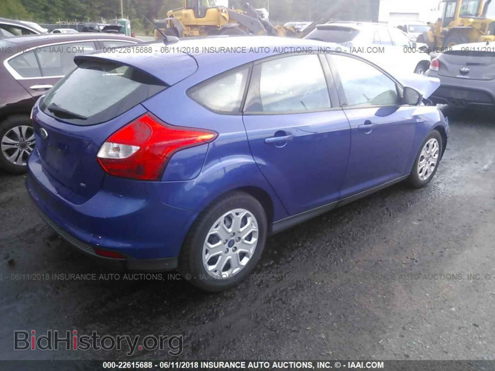 2012 Ford Focus - VIN: 1FAHP3K21CL380733 - Photo 4