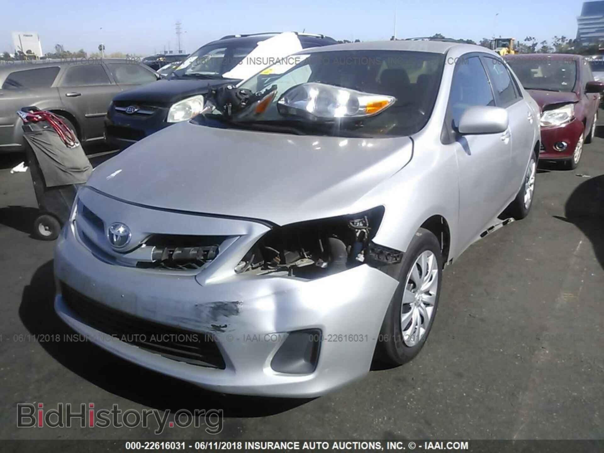 2012 Toyota Corolla - VIN: 2T1BU4EE7CC899474 - Фото 2