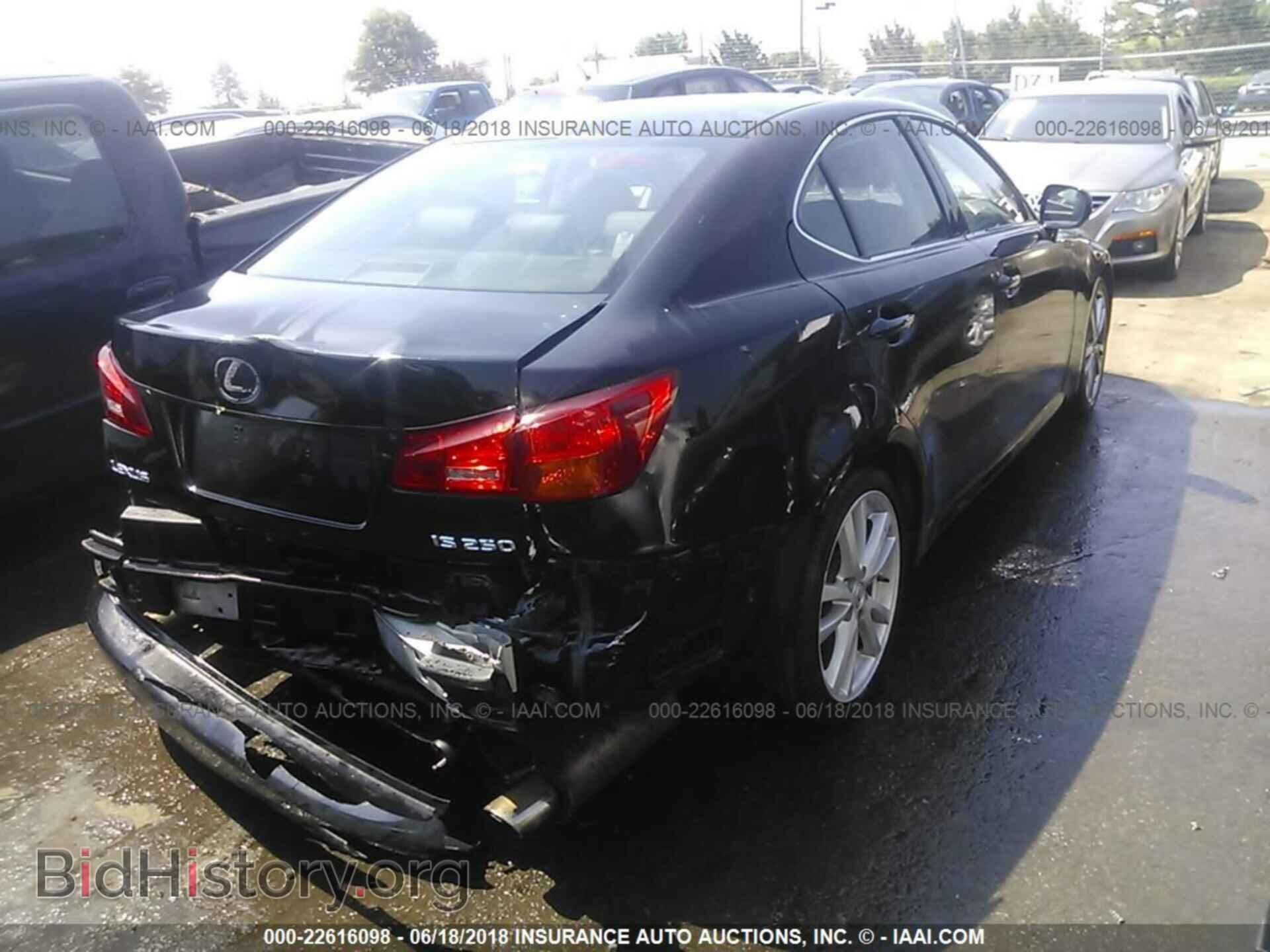 2006 LEXUS IS - VIN: JTHBK262065001084 - Photo 4