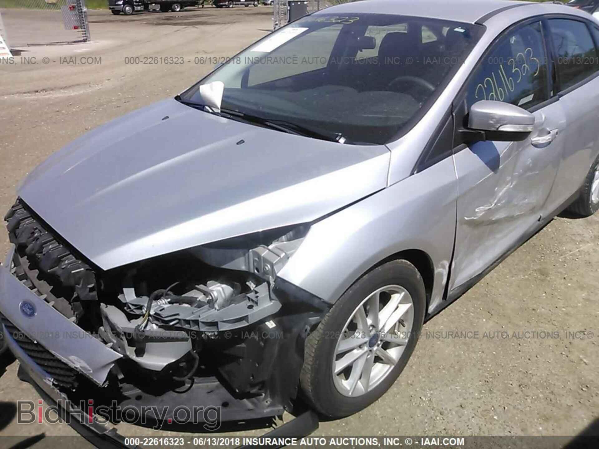 2016 Ford Focus - VIN: 1FADP3F21GL319901 - Photo 6