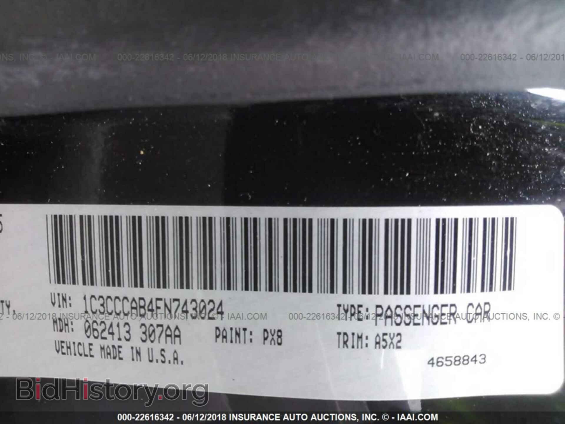 2015 Chrysler 200 - VIN: 1C3CCCAB4FN743024 - Photo 9