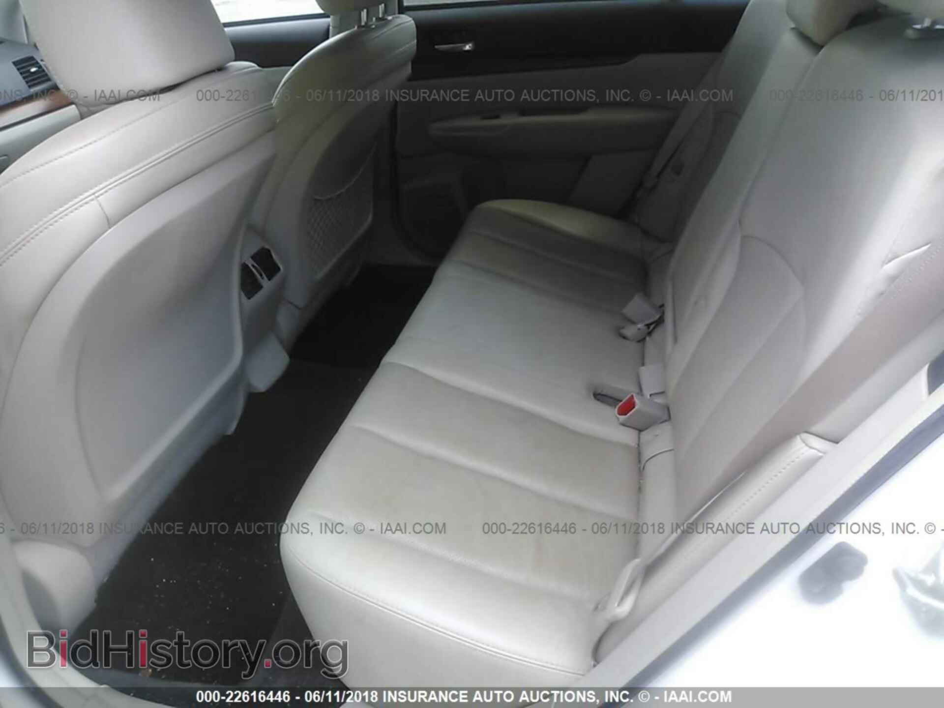 2014 Subaru Outback - VIN: 4S4BRBMC4E3217633 - Фото 8