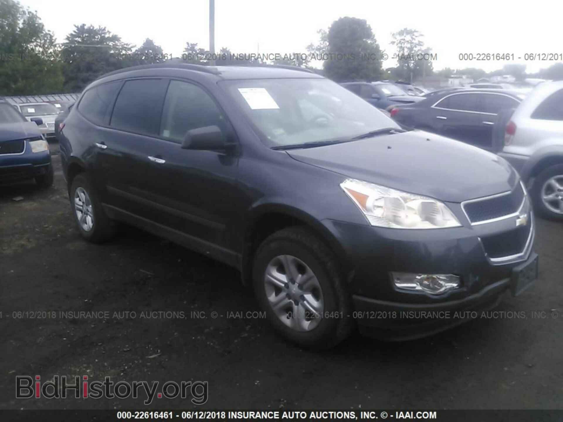 Фотография 1GNKRFED4CJ354669 - Chevrolet Traverse 2012