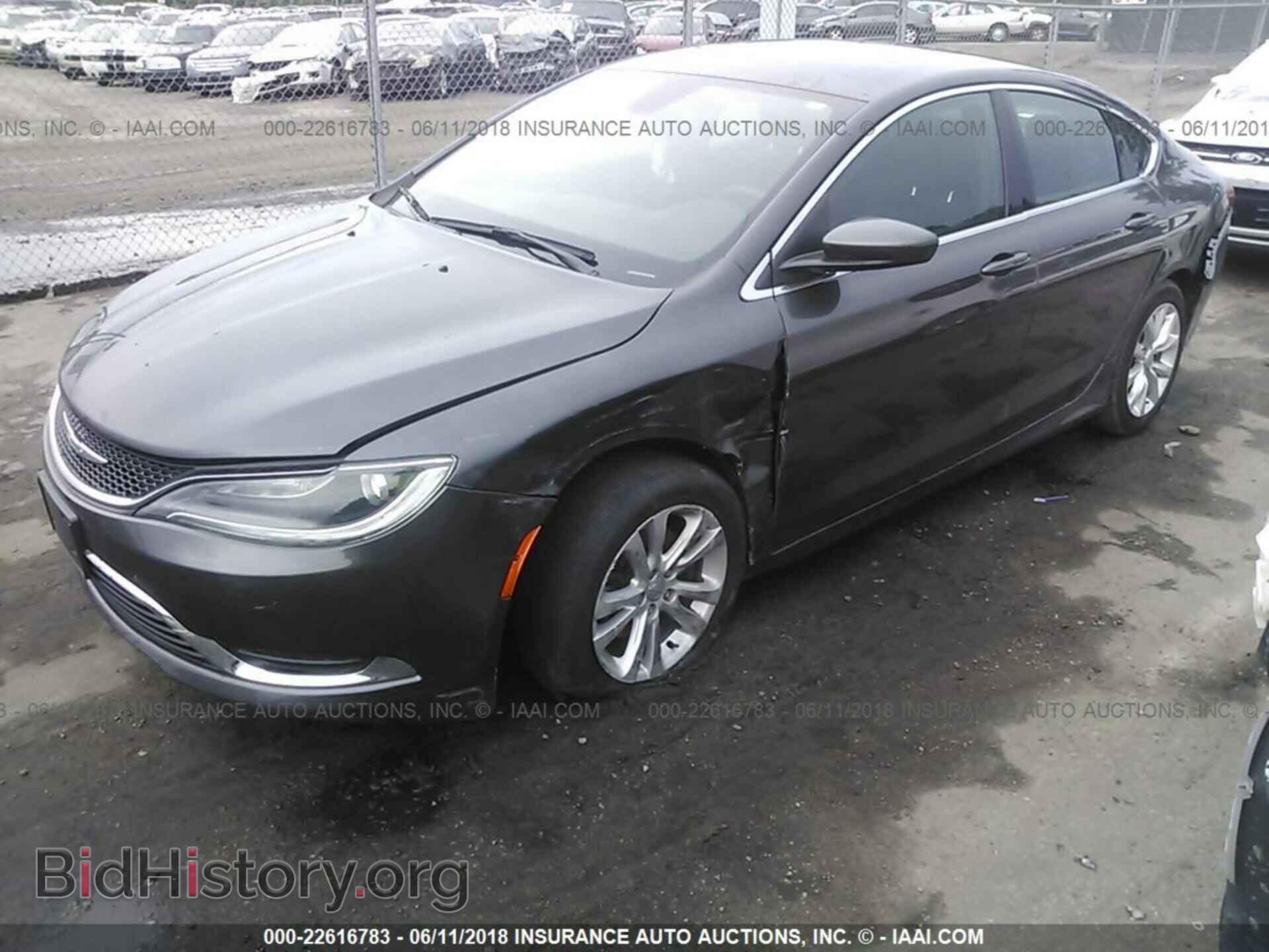 2015 Chrysler 200 - VIN: 1C3CCCAB8FN759498 - Фото 2