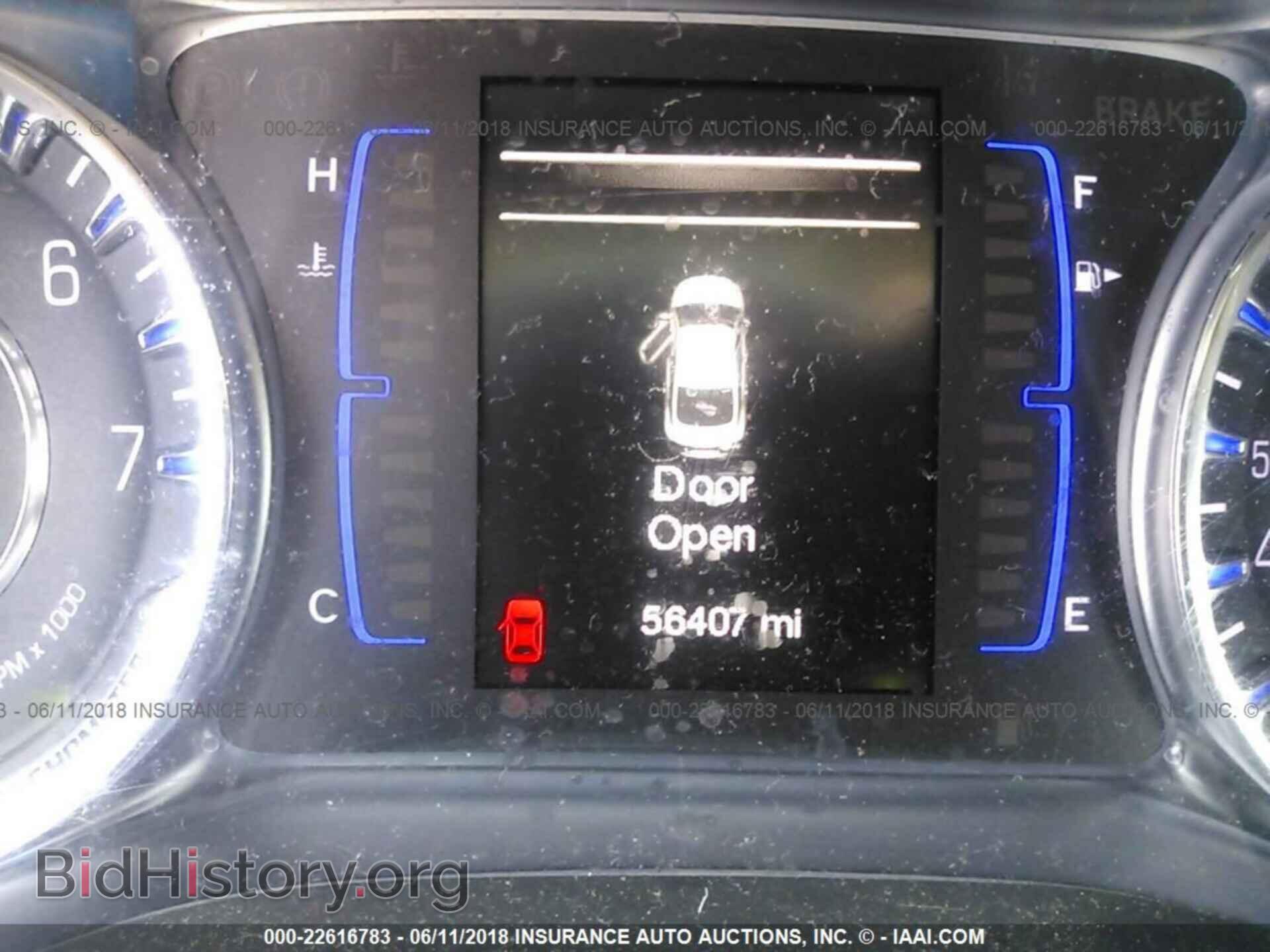 2015 Chrysler 200 - VIN: 1C3CCCAB8FN759498 - Фото 7