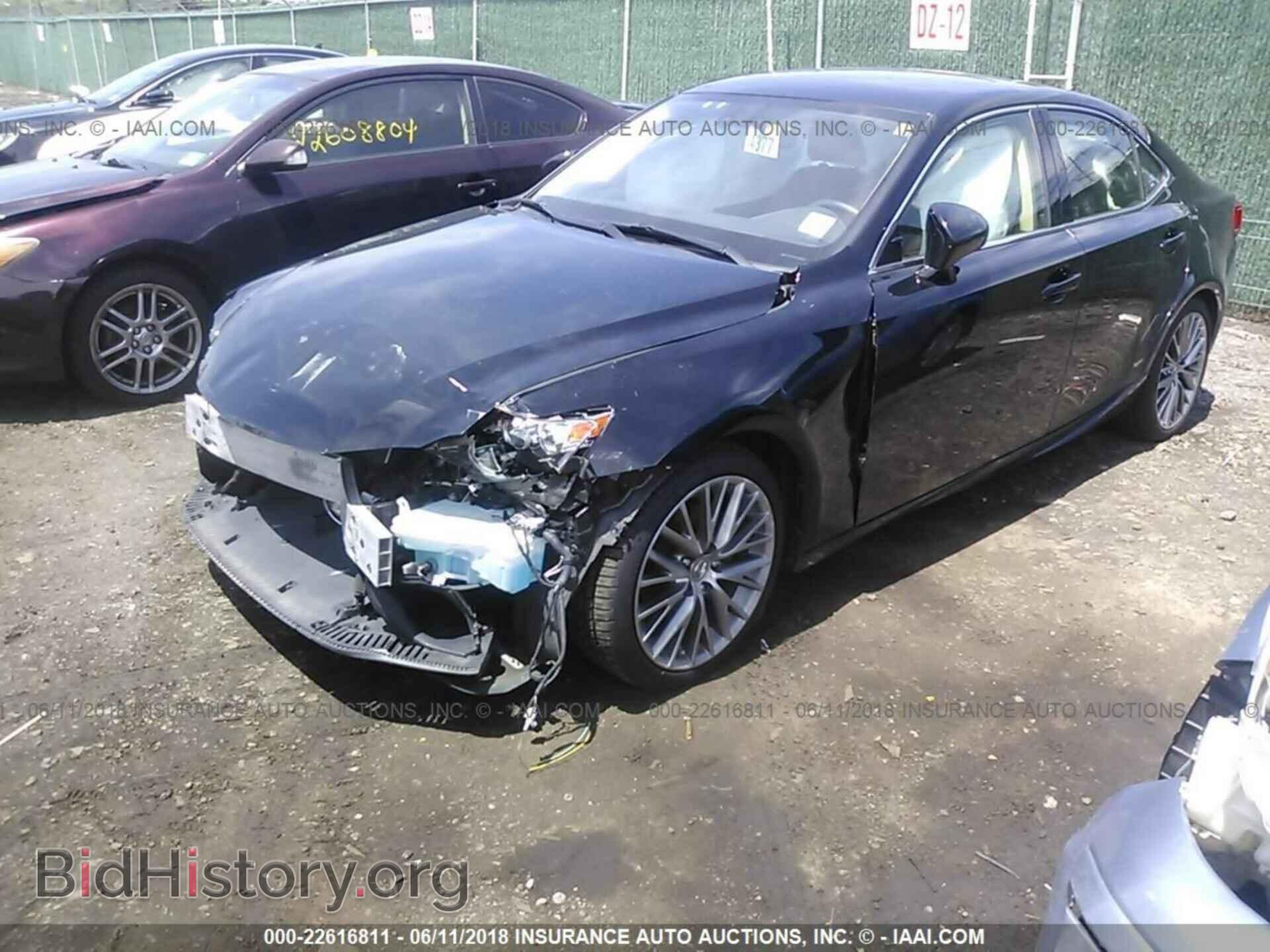 2014 Lexus Is - VIN: JTHCF1D25E5009363 - Photo 2