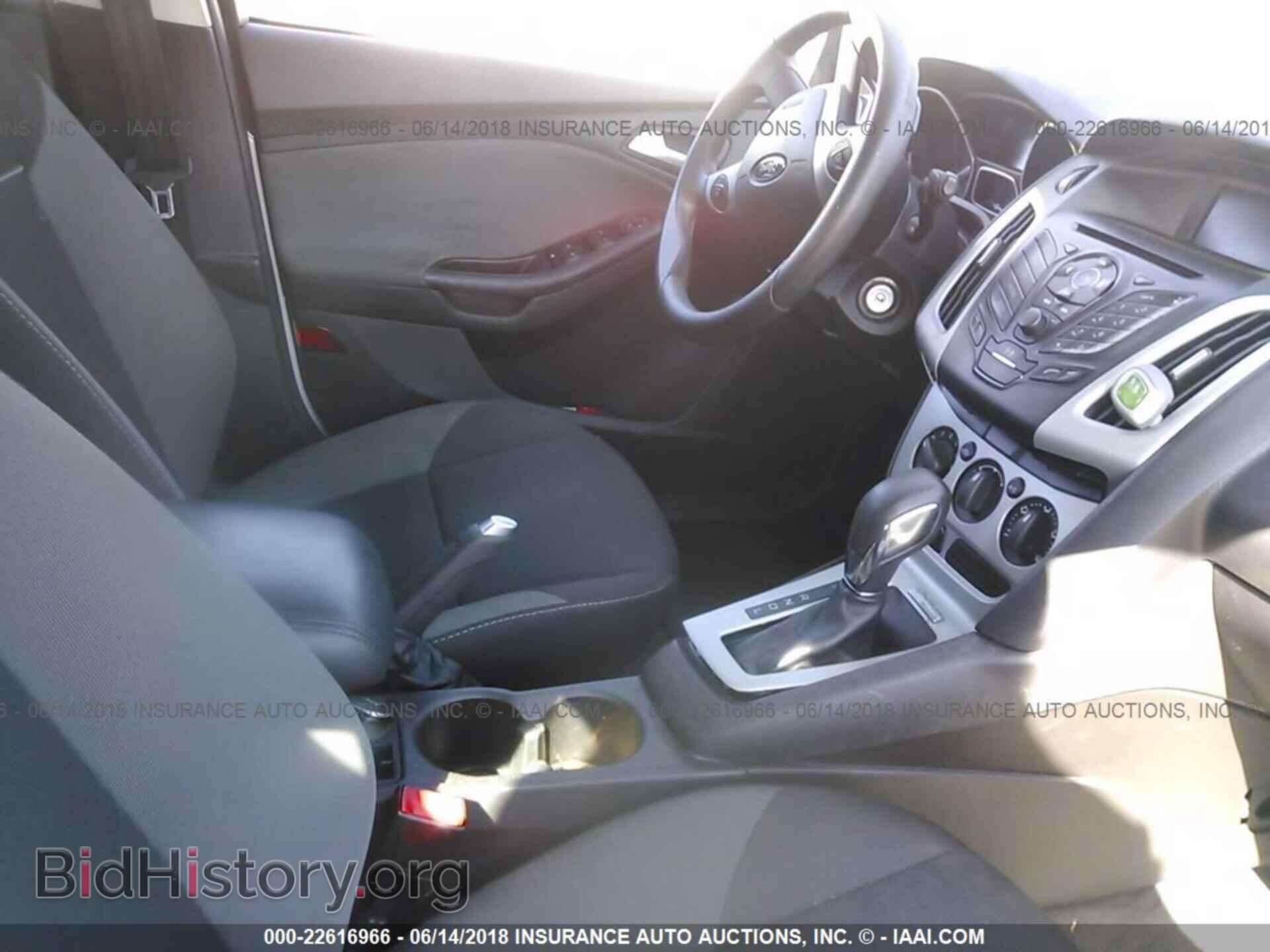 2013 Ford Focus - VIN: 1FADP3K22DL203012 - Фото 5