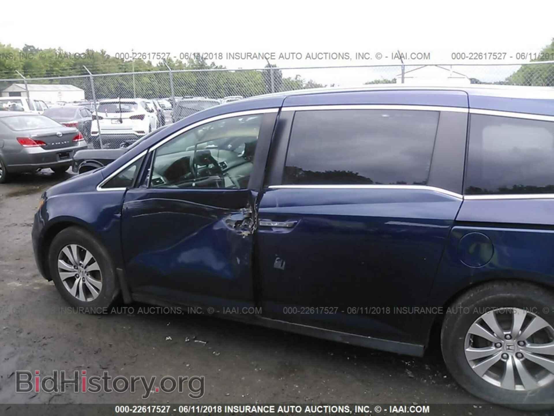 2014 Honda Odyssey - VIN: 5FNRL5H68EB027010 - Фото 6