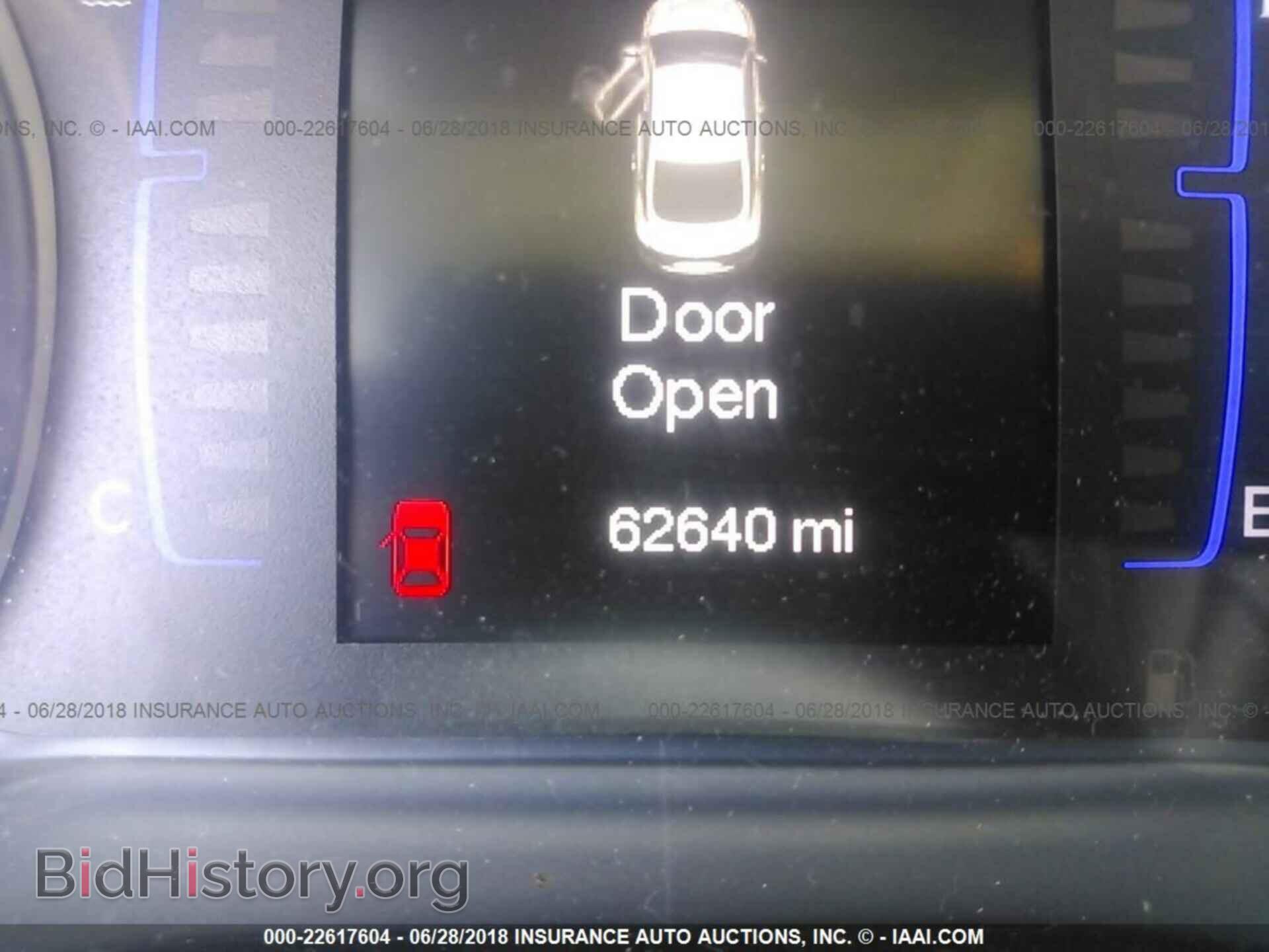 2015 Chrysler 200 - VIN: 1C3CCCABXFN633305 - Фото 7