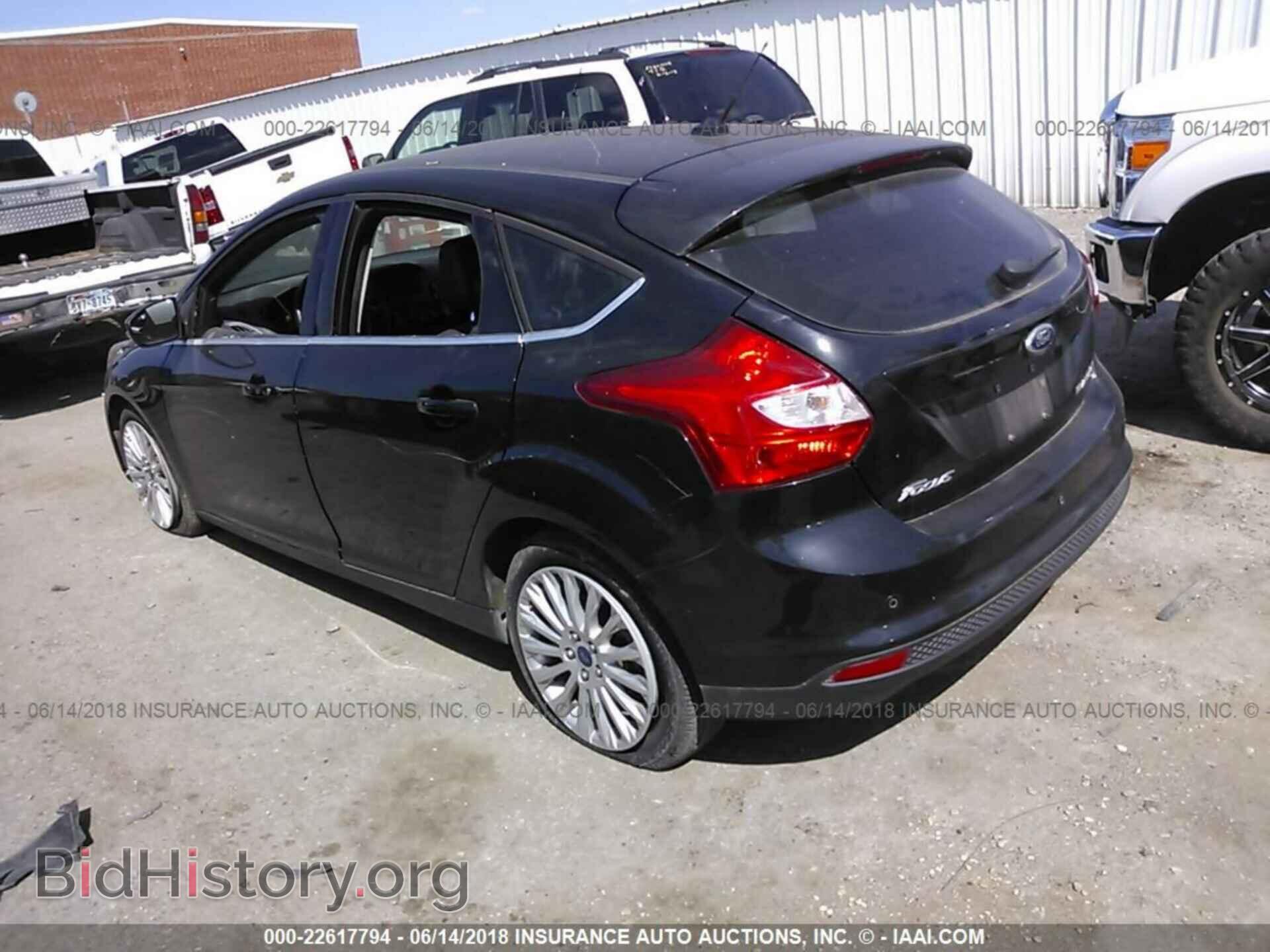 2012 Ford Focus - VIN: 1FAHP3N28CL353038 - Фото 3