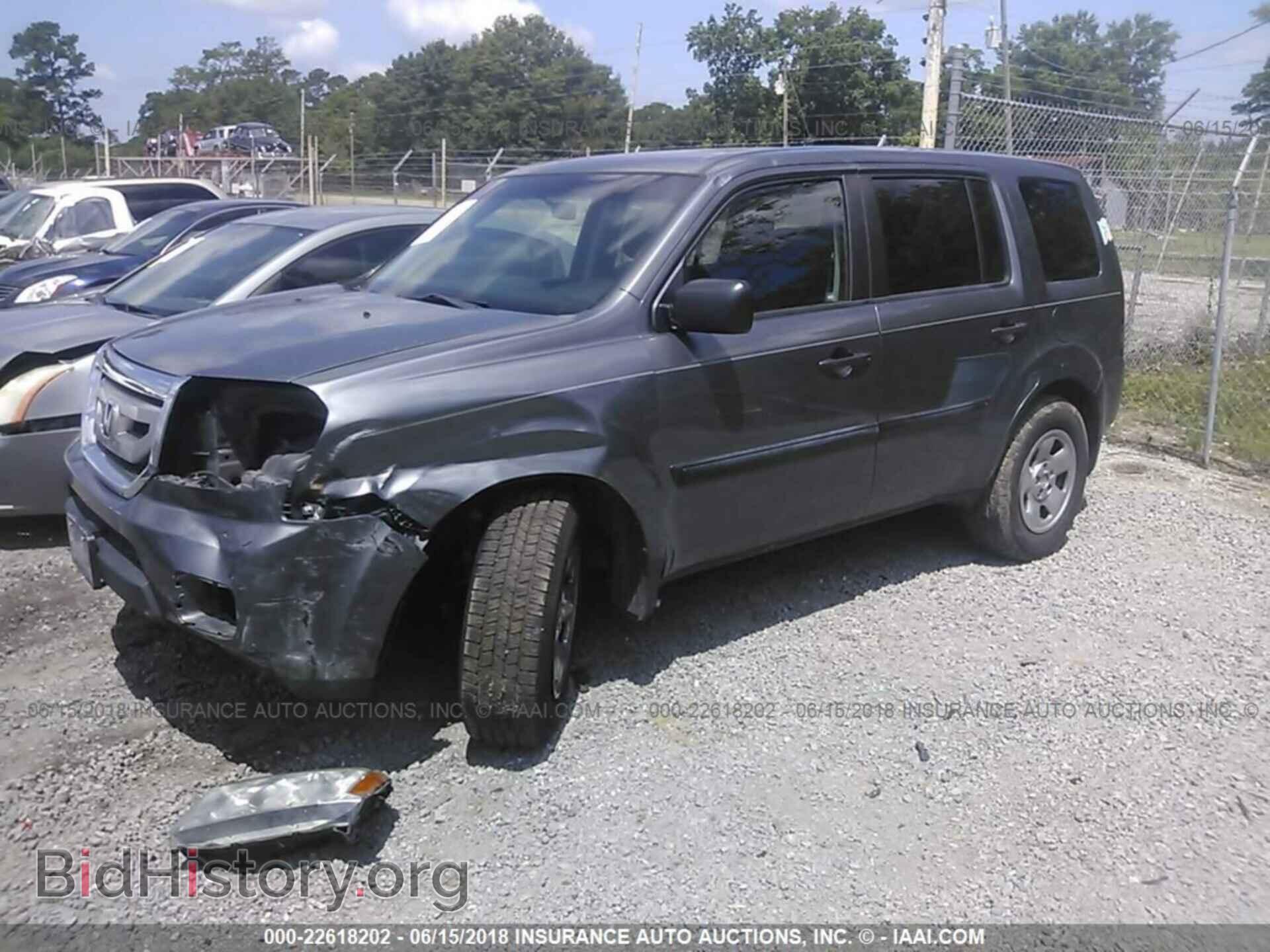 2011 Honda Pilot - VIN: 5FNYF4H28BB100401 - Фото 2