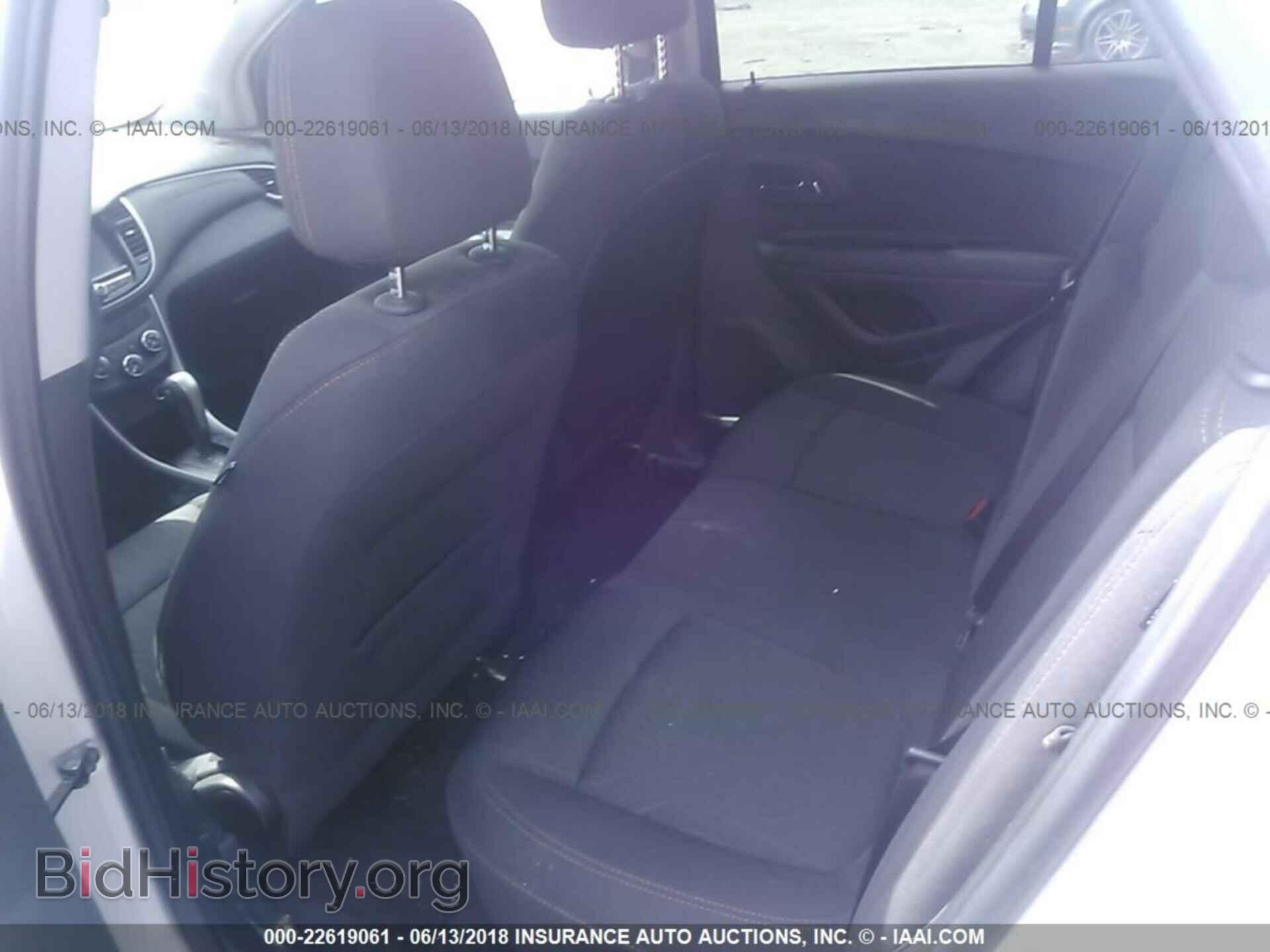 2017 Chevrolet Trax - VIN: 3GNCJLSB7HL181405 - Фото 8