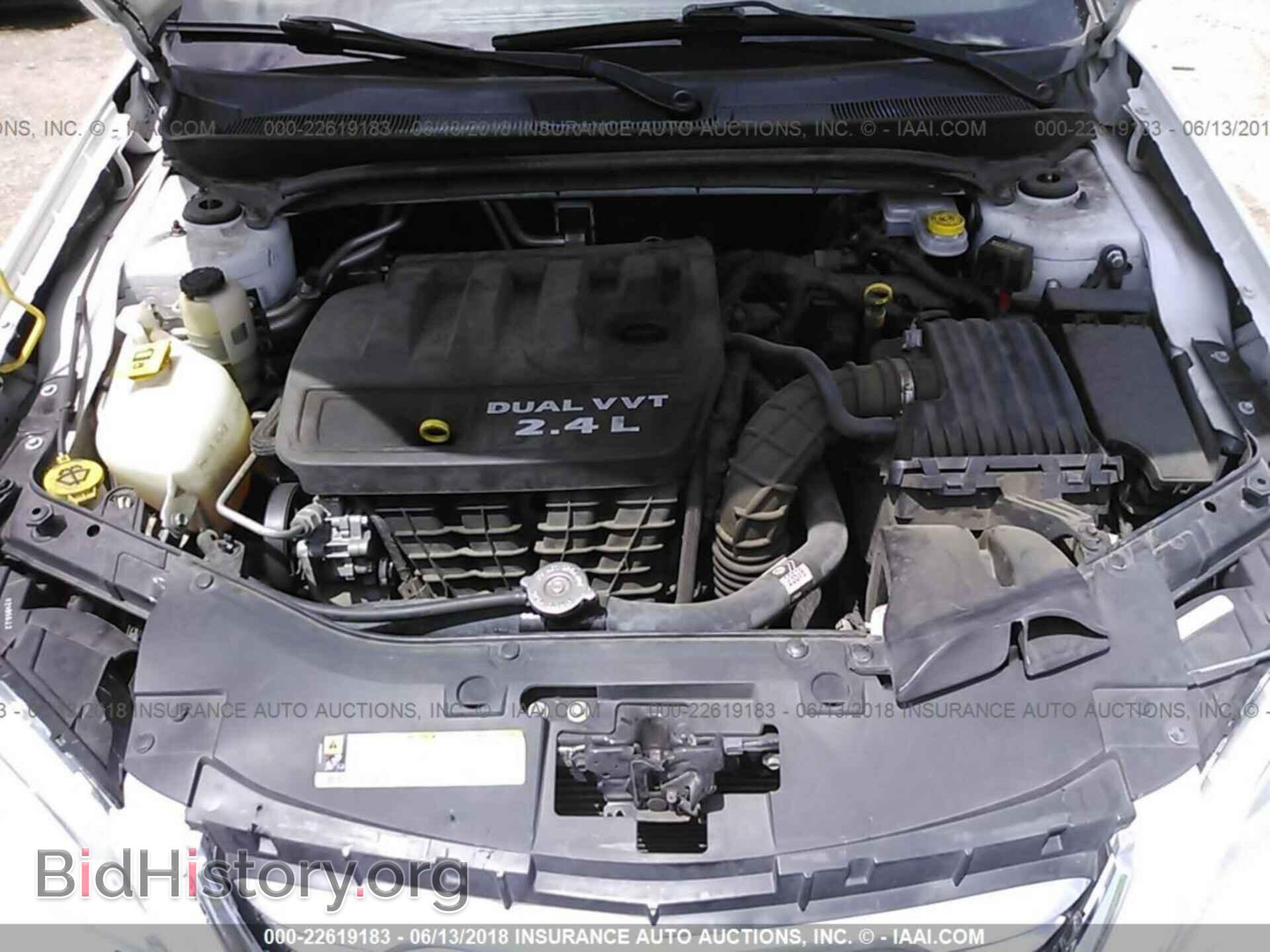 2013 Chrysler 200 - VIN: 1C3CCBABXDN648247 - Photo 10