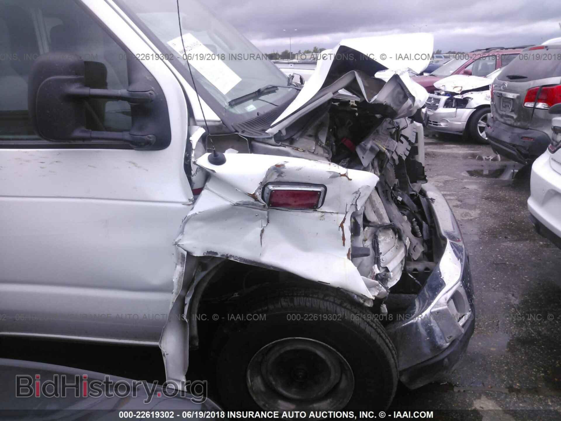 2013 Ford Econoline - VIN: 1FDSS3EL1DDA38967 - Фото 6