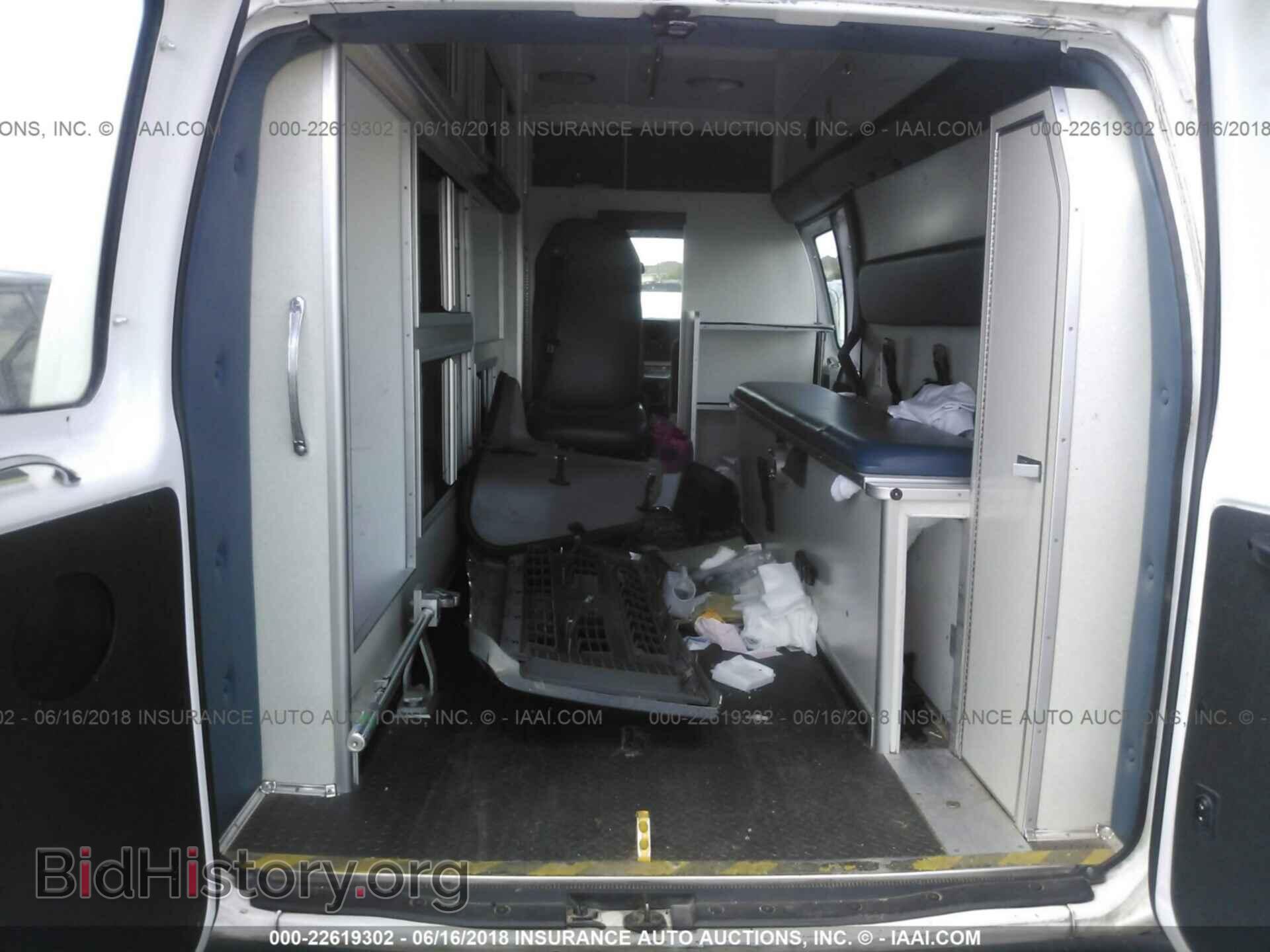 2013 Ford Econoline - VIN: 1FDSS3EL1DDA38967 - Фото 8