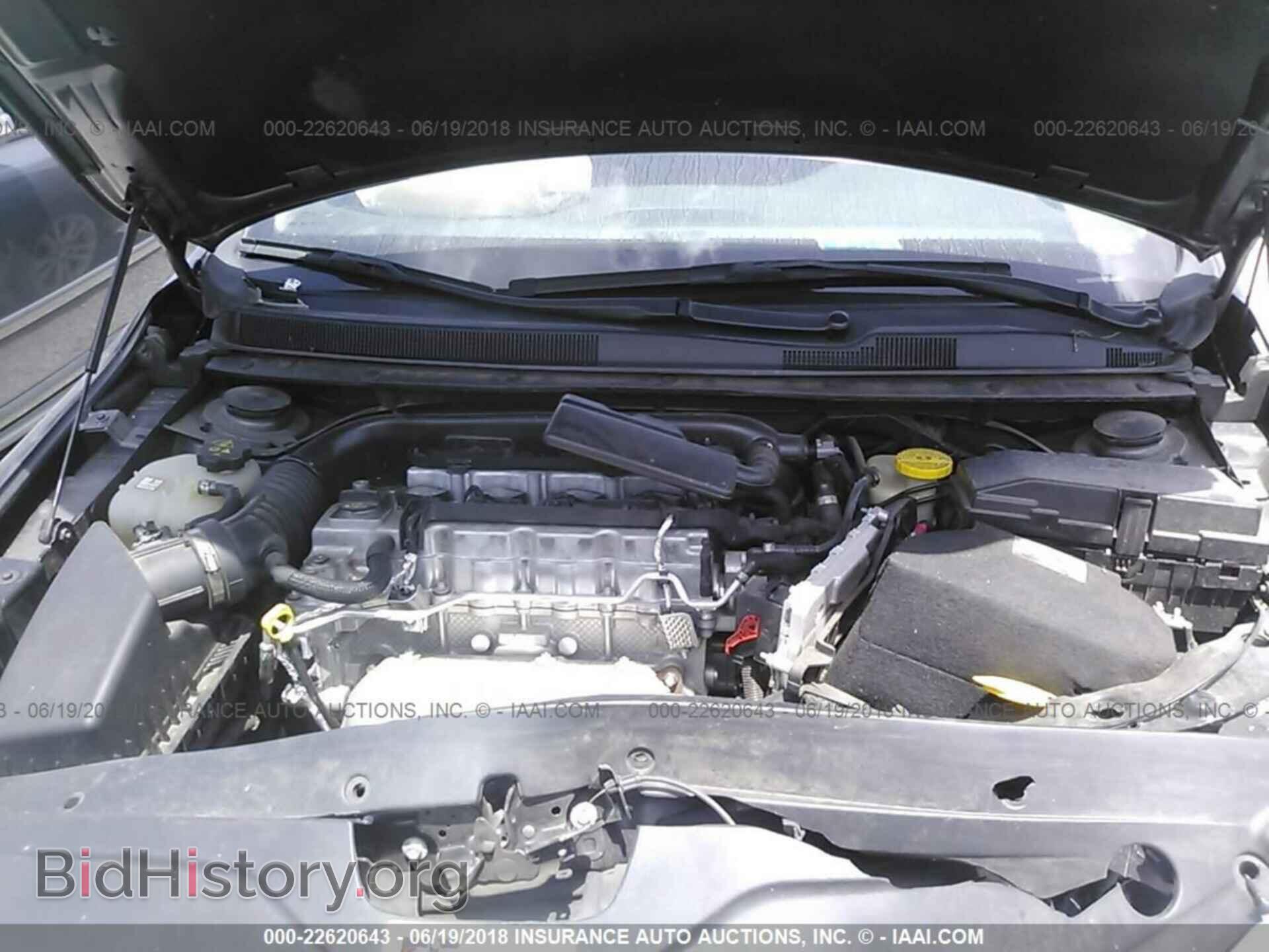 2016 Chrysler 200 - VIN: 1C3CCCFB6GN182206 - Photo 10