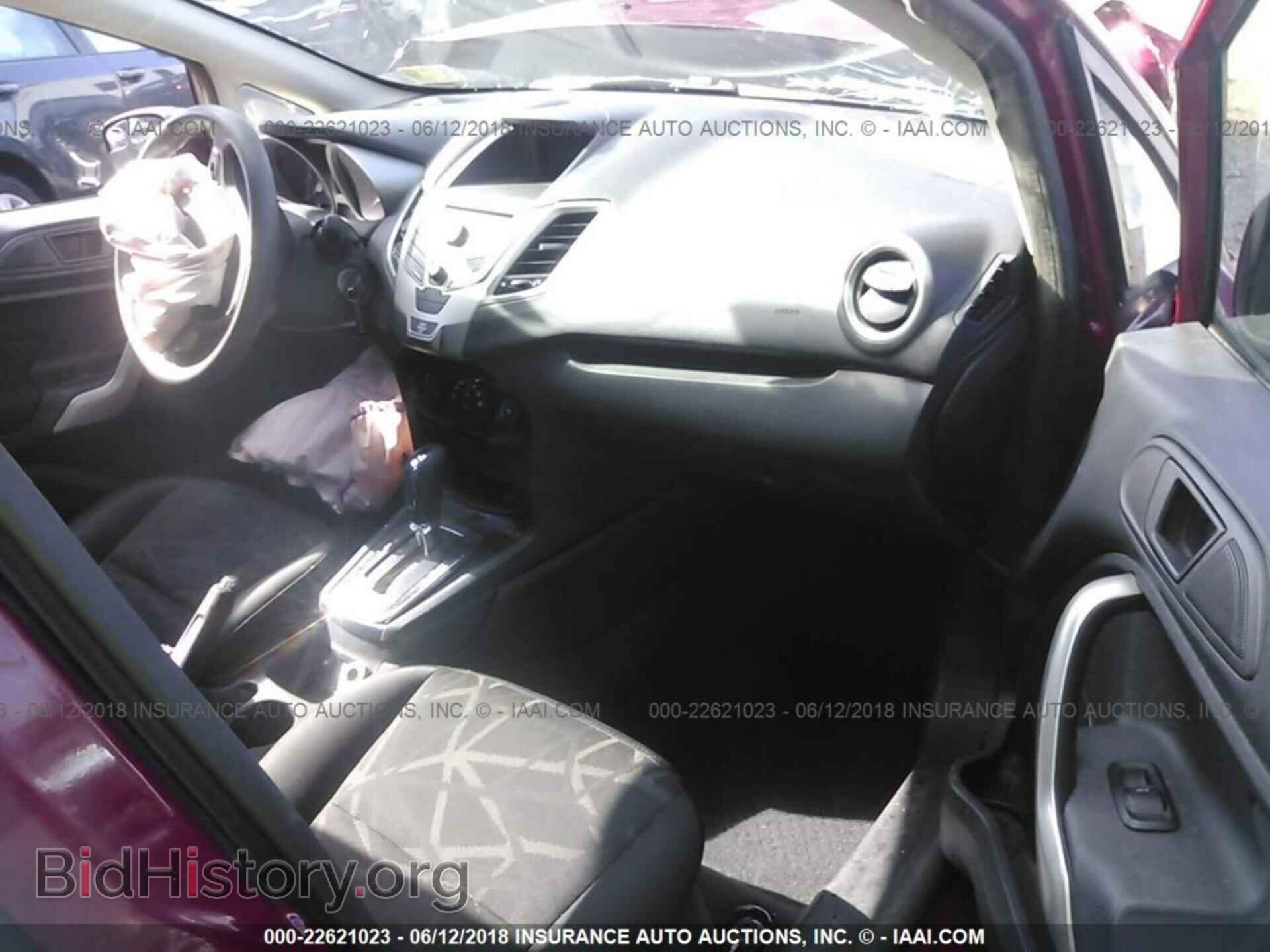 2011 Ford Fiesta - VIN: 3FADP4BJ1BM151140 - Фото 5
