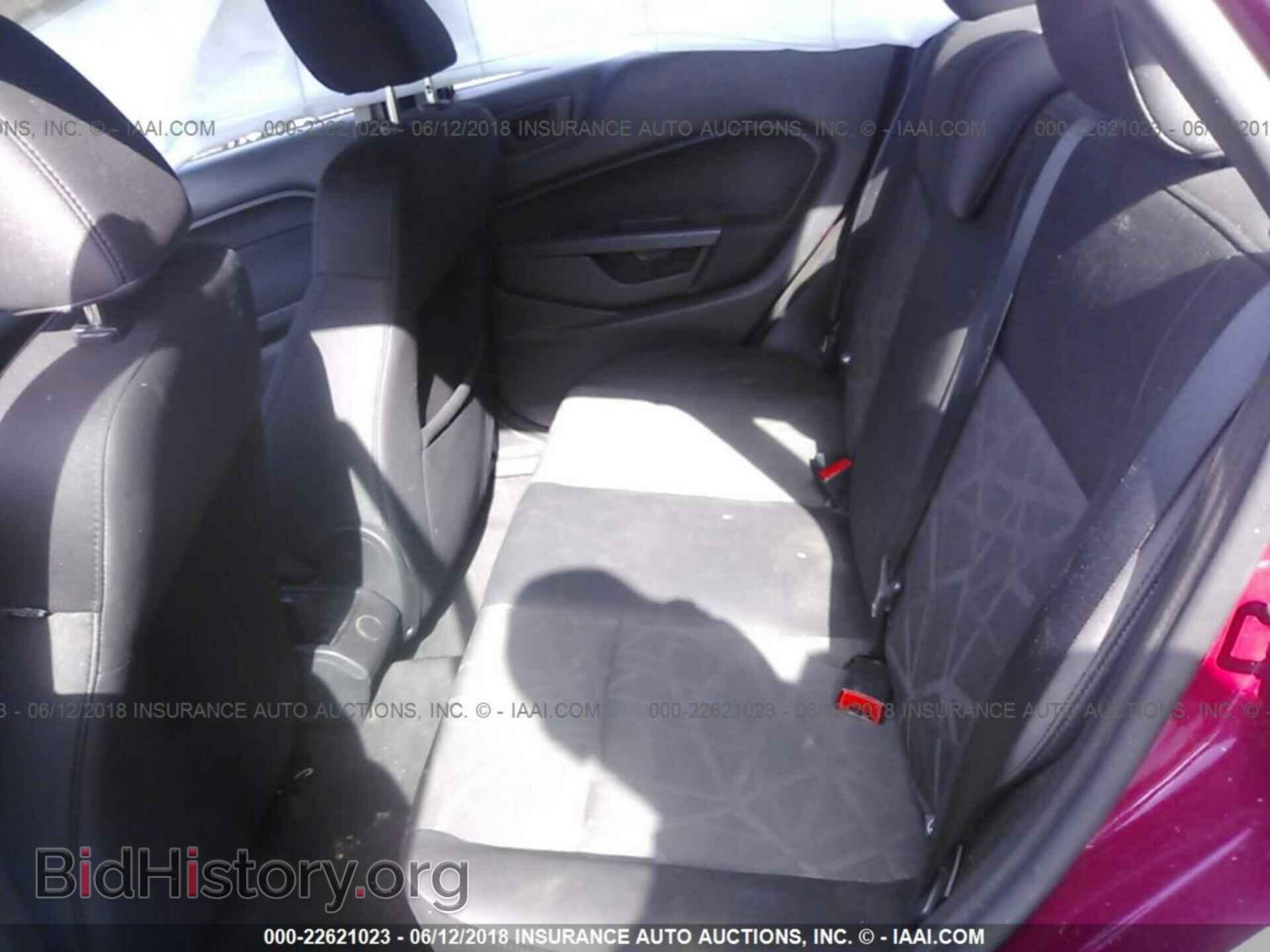 2011 Ford Fiesta - VIN: 3FADP4BJ1BM151140 - Фото 8