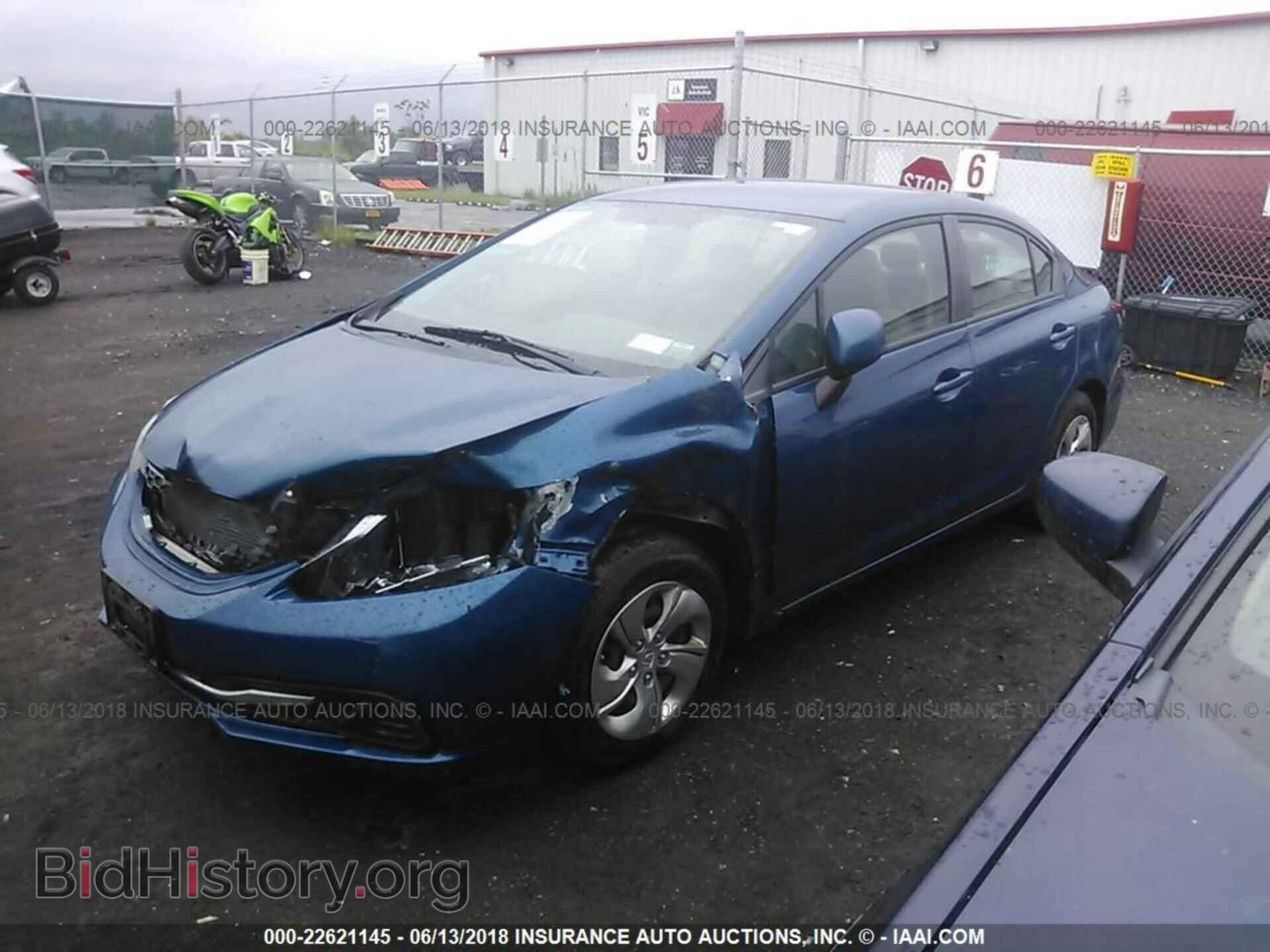 2013 Honda Civic - VIN: 2HGFB2F59DH584517 - Фото 2