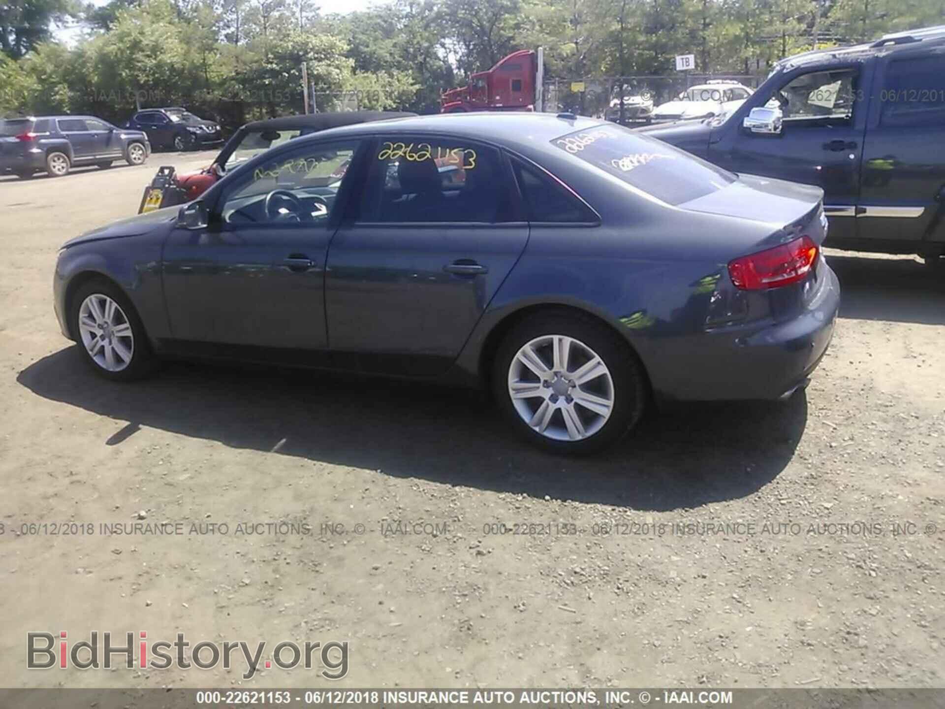 2011 Audi A4 - VIN: WAUBFAFL2BN049198 - Photo 3