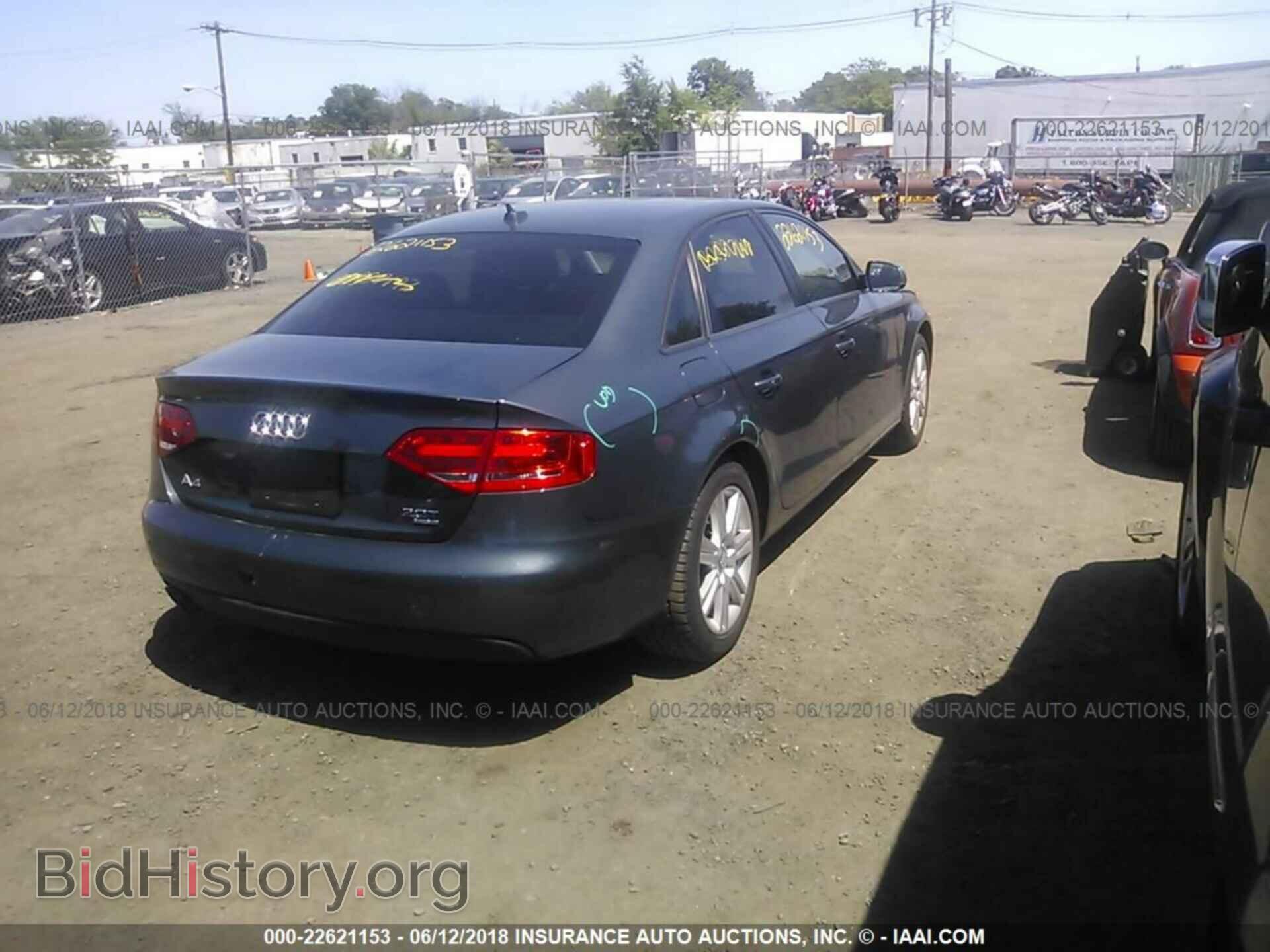 2011 Audi A4 - VIN: WAUBFAFL2BN049198 - Photo 4