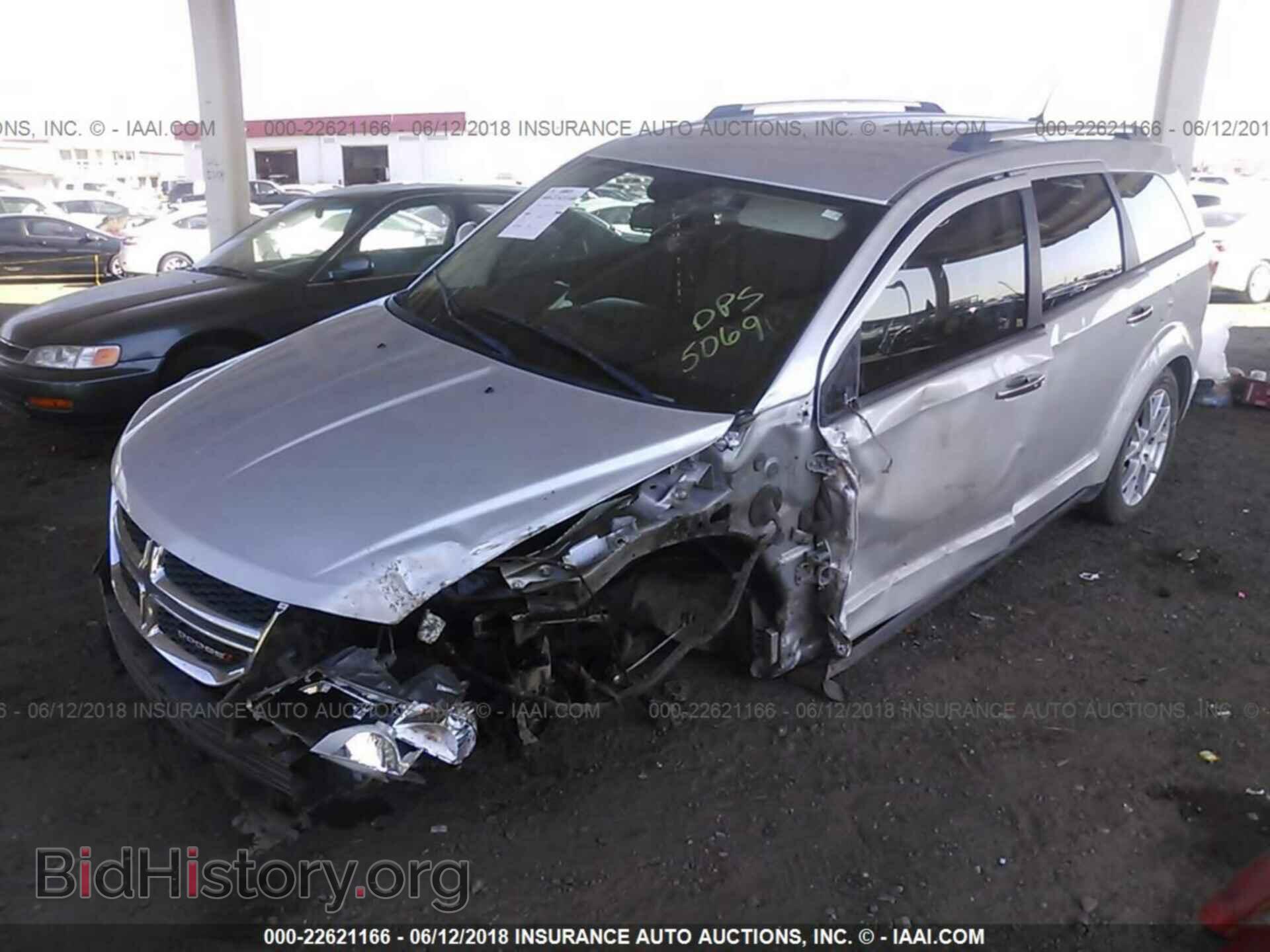 2014 Dodge Journey - VIN: 3C4PDCDGXET135069 - Фото 2
