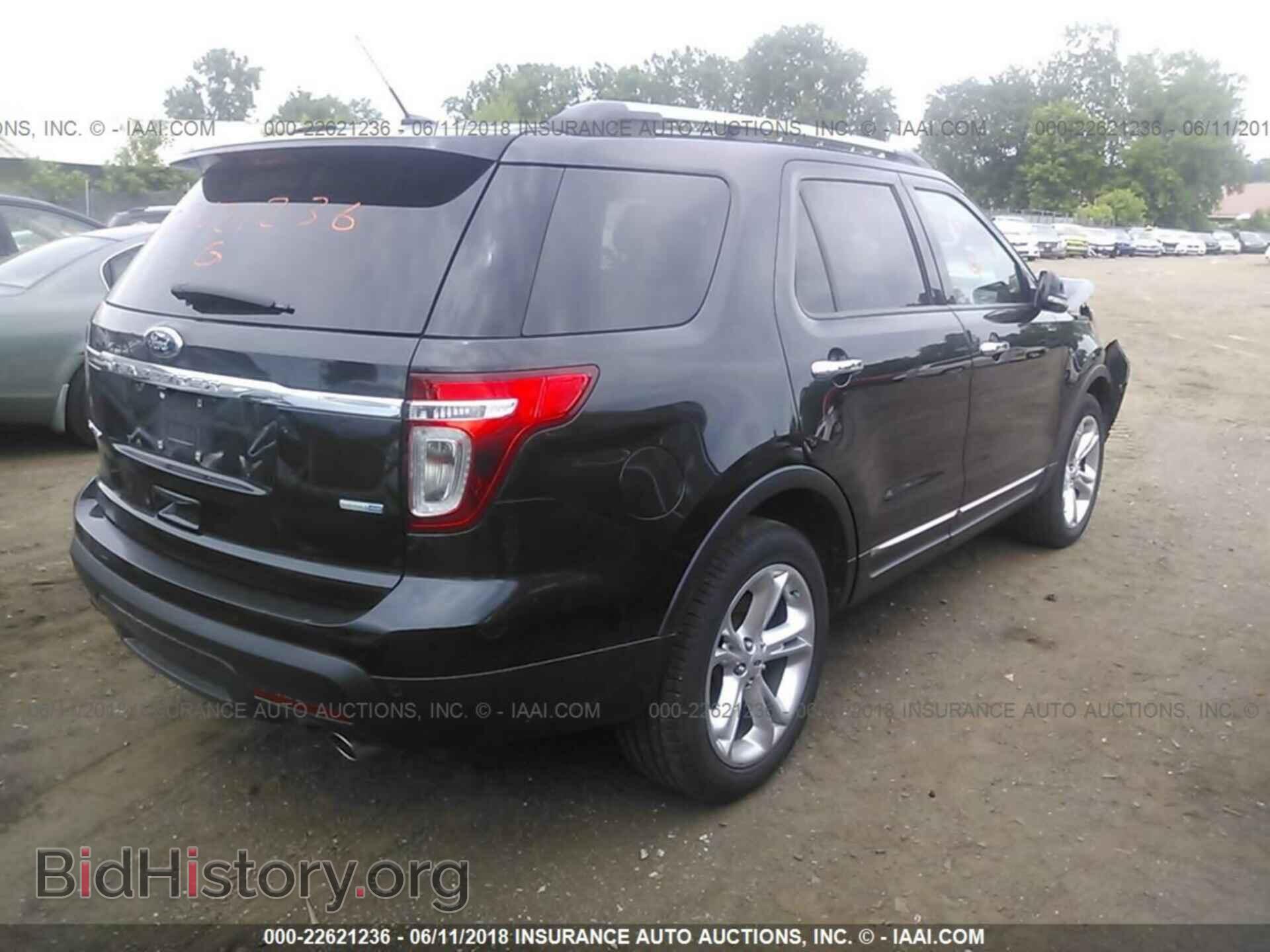 2013 Ford Explorer - VIN: 1FM5K8F8XDGC20332 - Photo 4