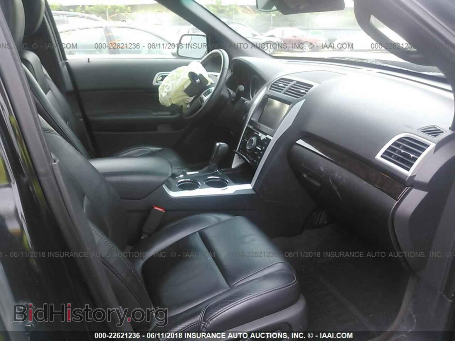2013 Ford Explorer - VIN: 1FM5K8F8XDGC20332 - Photo 5
