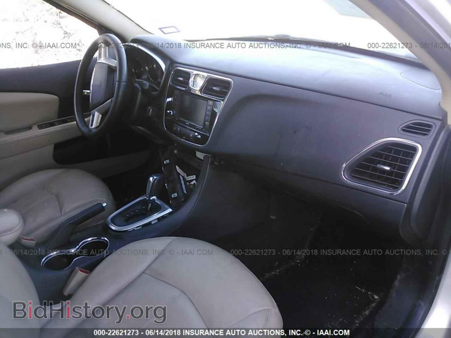 2012 Chrysler 200 - VIN: 1C3CCBCB5CN226575 - Фото 5