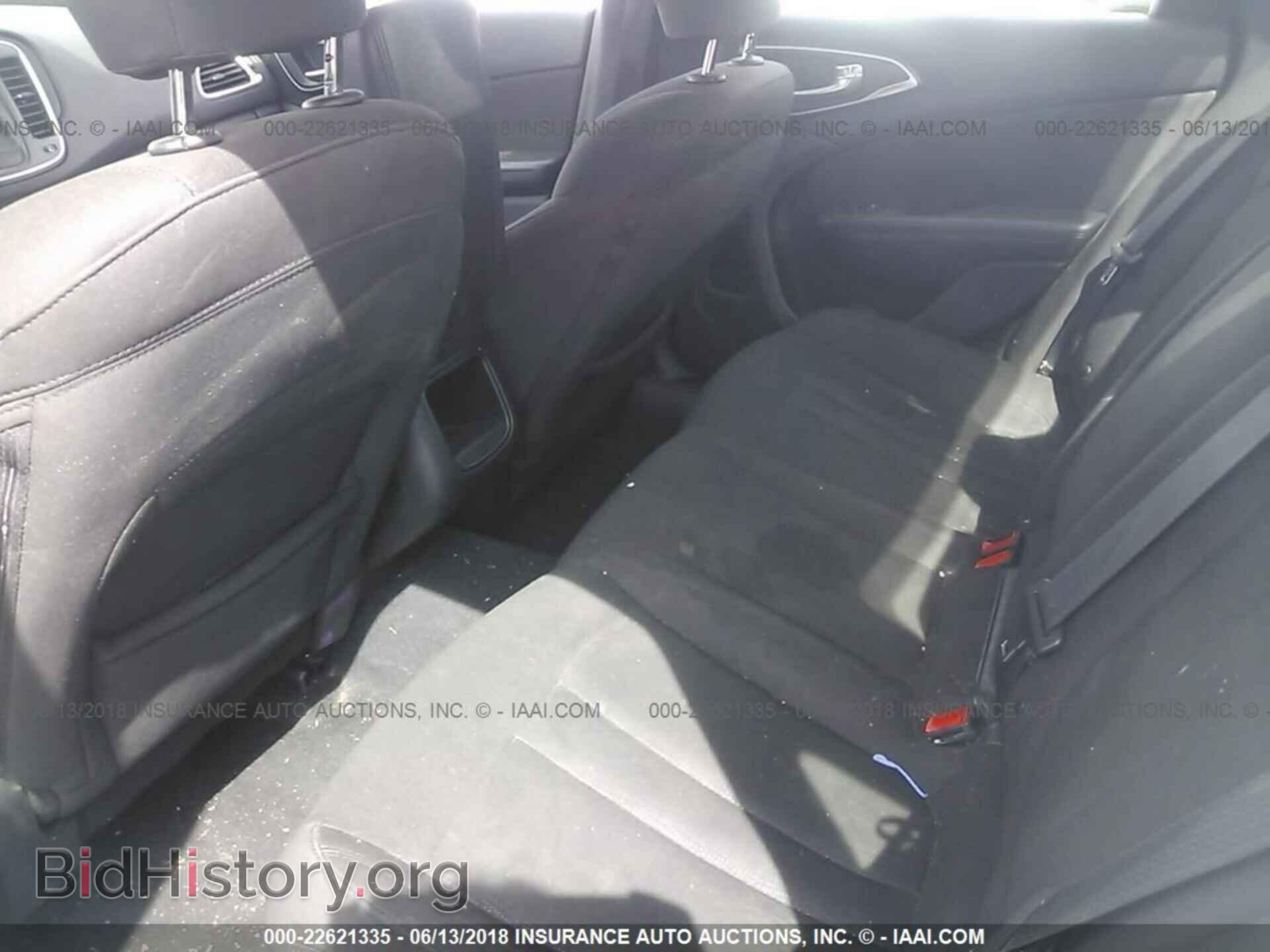 2015 Chrysler 200 - VIN: 1C3CCCABXFN682049 - Photo 8