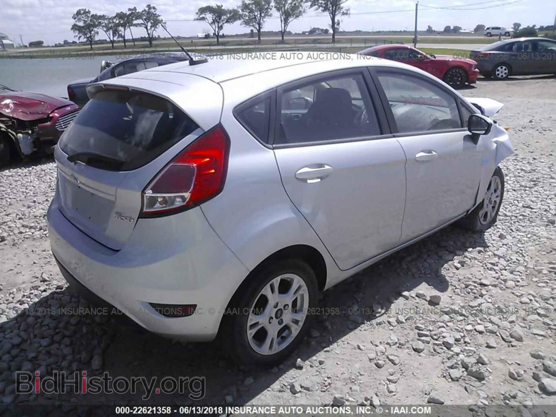 2015 Ford Fiesta - VIN: 3FADP4EJ5FM208375 - Фото 4
